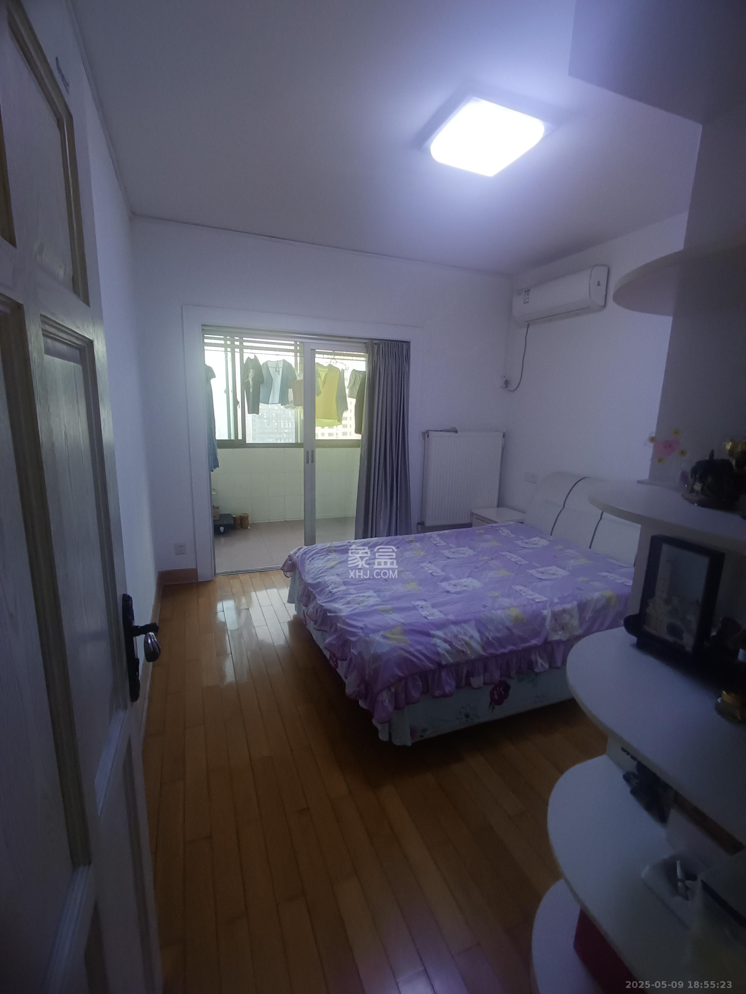 交通厅宿舍  4室1厅1卫    5600.0元/月 交通厅宿舍  4室1厅1卫    5600.0元/月室内图