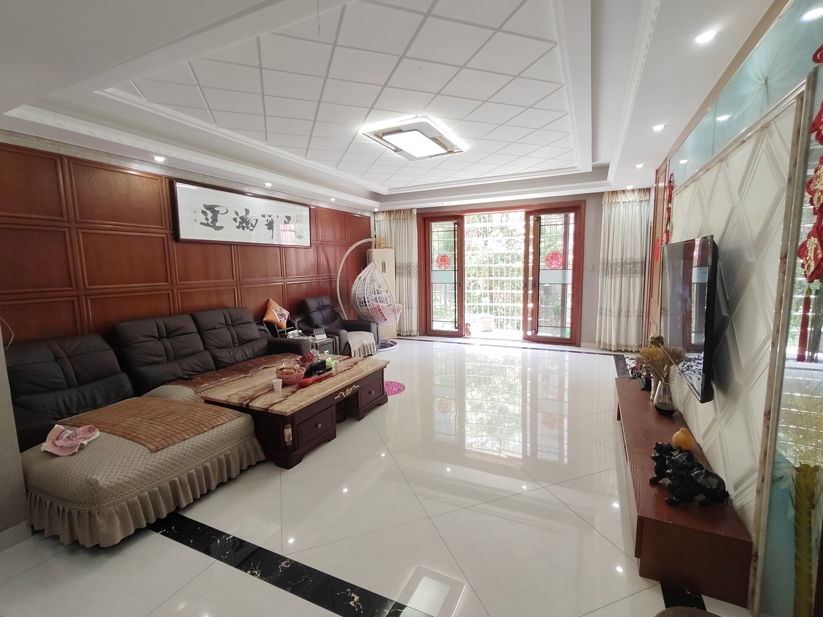 玉龙山庄（玉锦小区）  3室2厅2卫   72.80万室内图
