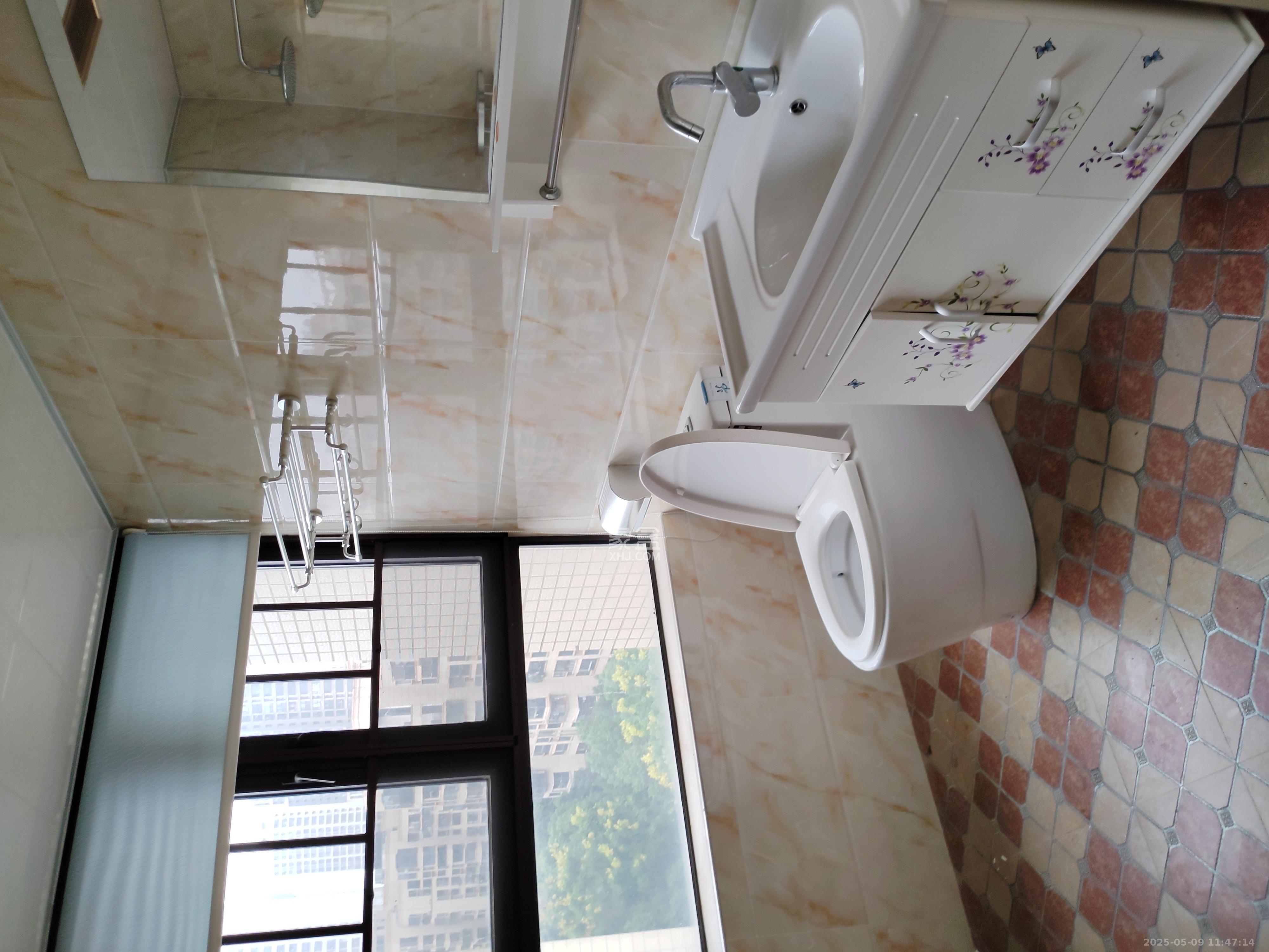 保利麓谷林语F区  4室2厅1卫   3200.00元/月室内图