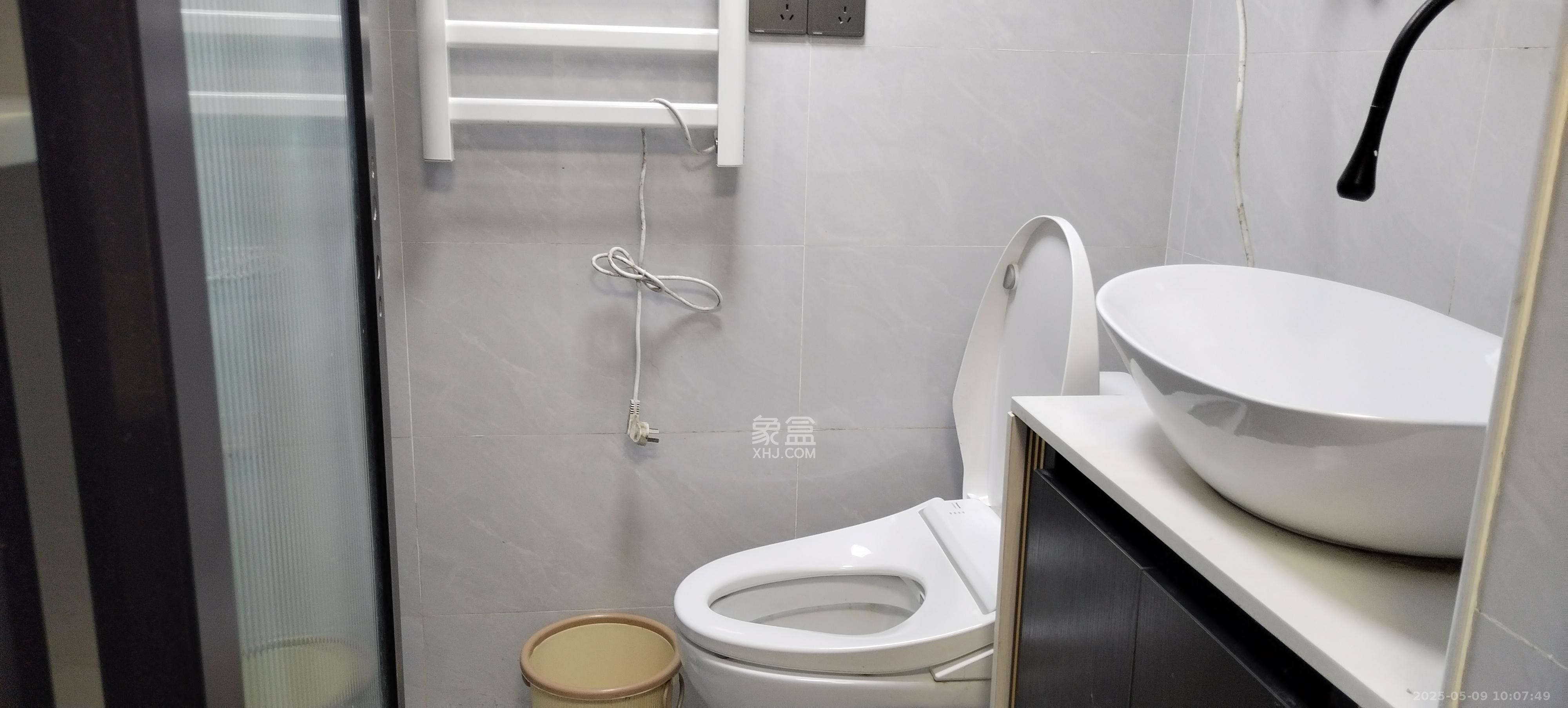华润翡翠府  1室1厅1卫   1800.00元/月室内图