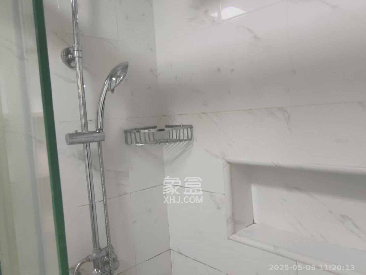 九峰远见  1室1厅1卫   1600.00元/月室内图
