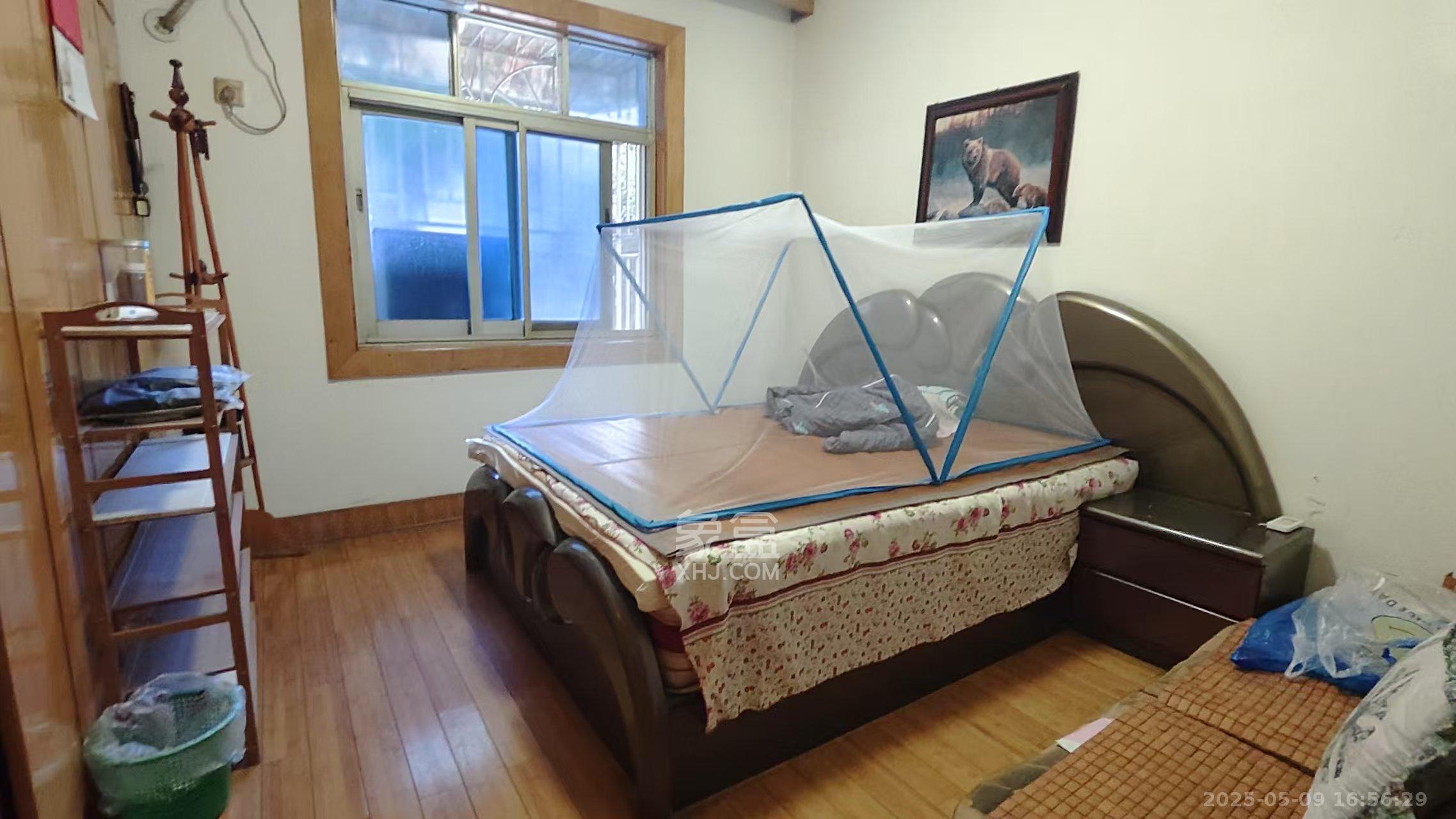 金星小区 4室2厅1卫 2300.0元/月 金星小区 4室2厅1卫 2300.0元/月室内图