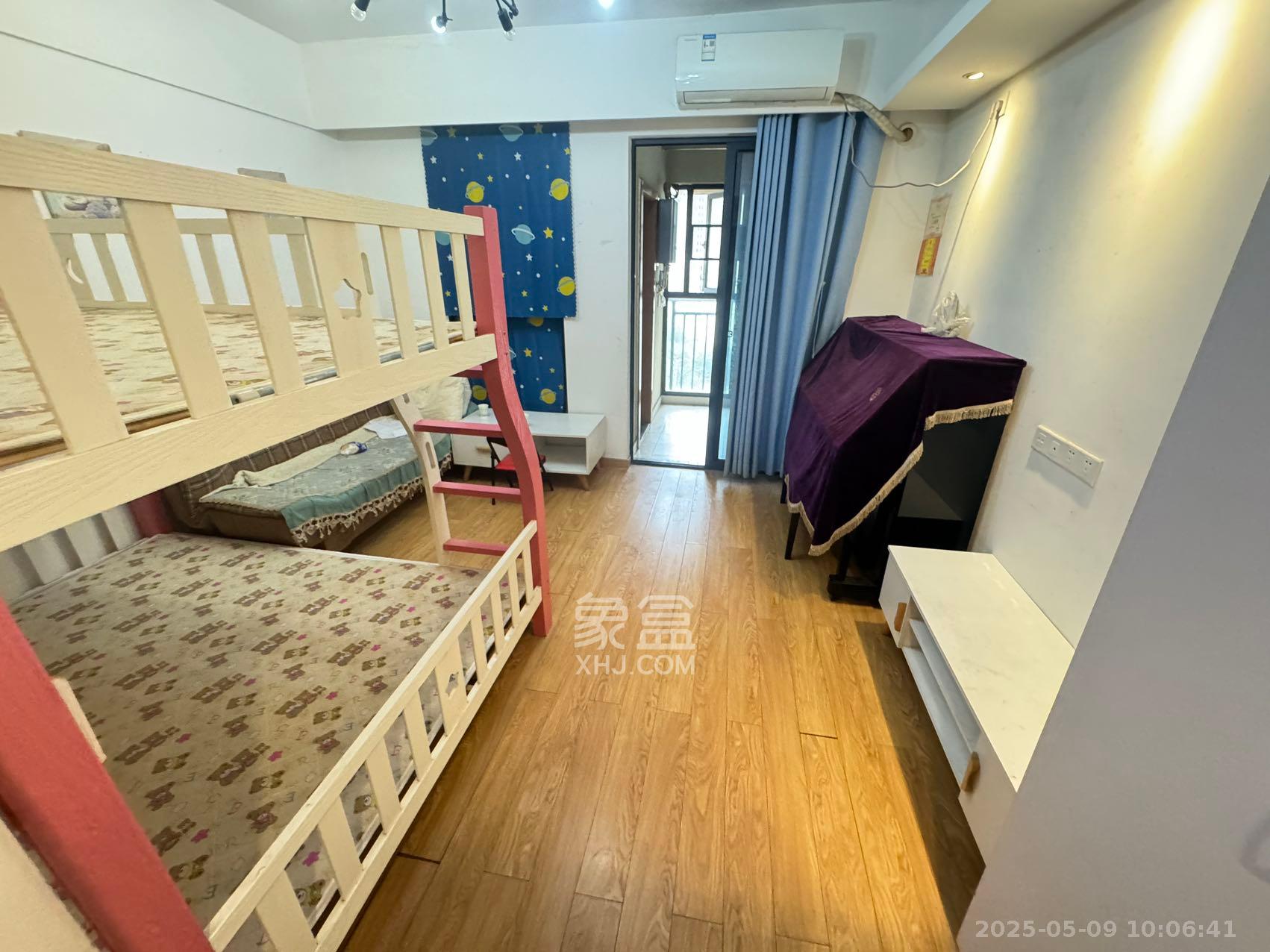 荣泰广场  2室1厅1卫   1300.00元/月室内图