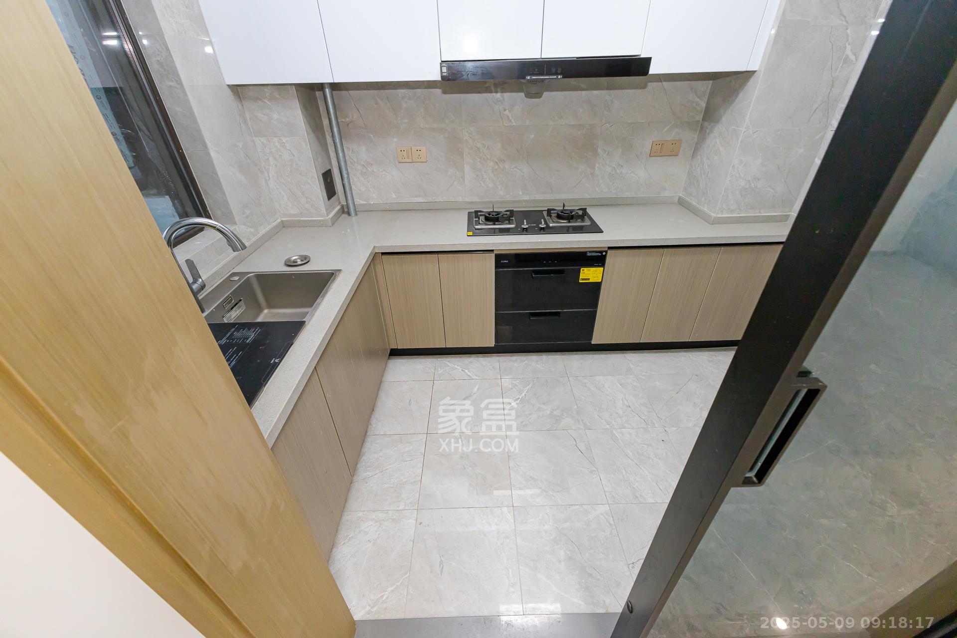 润和湘江天地天悦湾 4室2厅2卫 206.0万 润和湘江天地天悦湾 4室2厅2卫 206.0万厨房