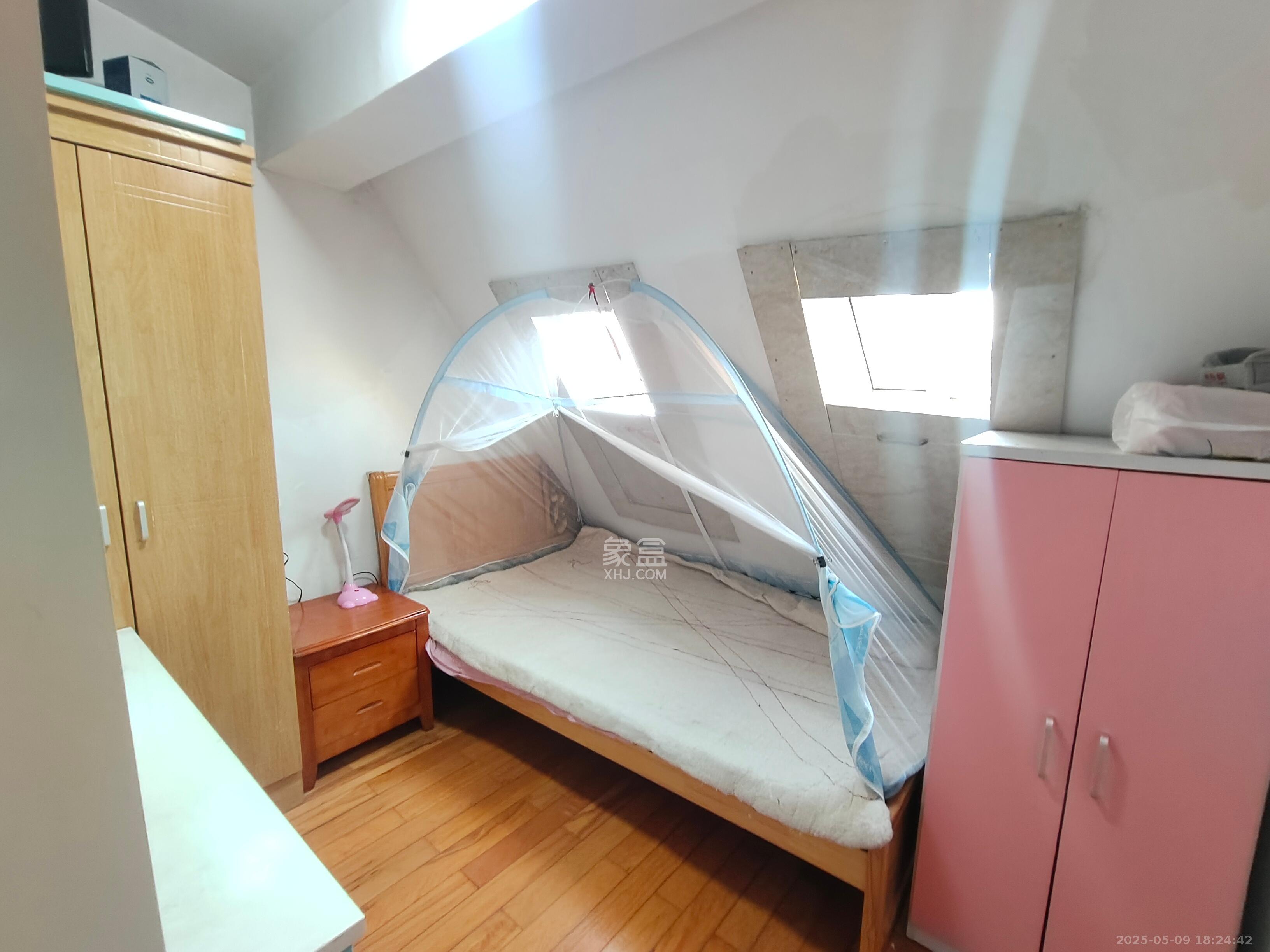 水木兰庭  1室1厅1卫   1200.00元/月室内图