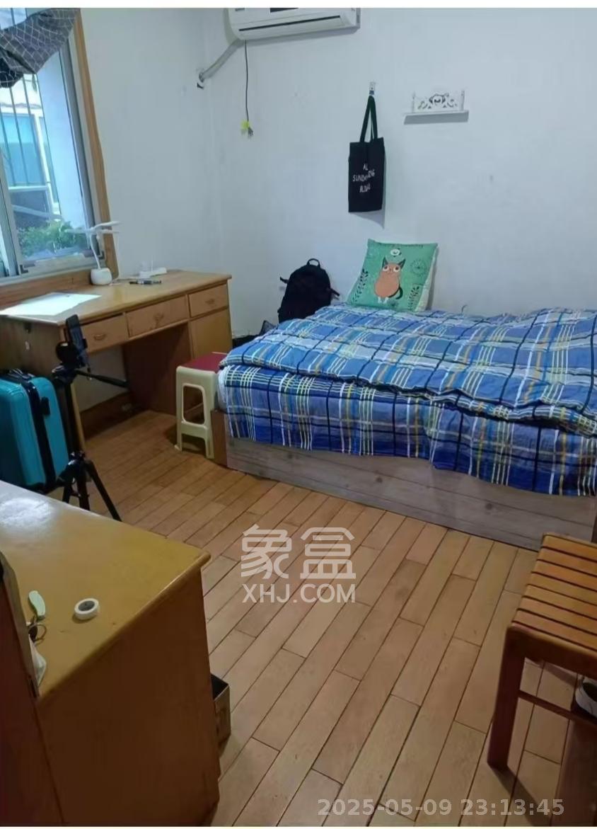 崇文里、崇圣里散盘 3室1厅1卫 1800.0元/月 崇文里、崇圣里散盘 3室1厅1卫 1800.0元/月室内图