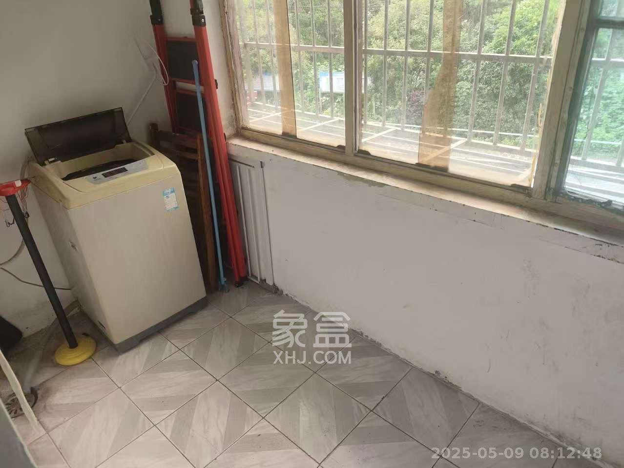 化工运输车队宿舍  2室1厅1卫   1100.00元/月室内图