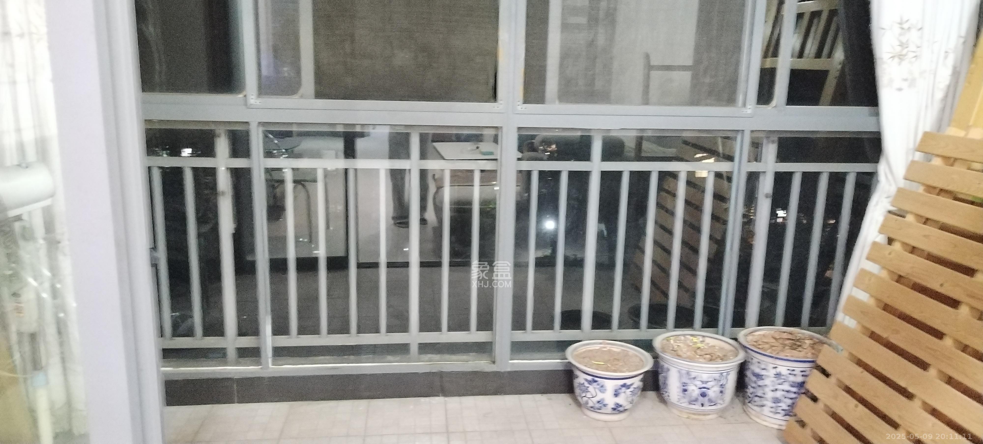 上海城小区  1室2厅0卫   2000.00元/月室内图