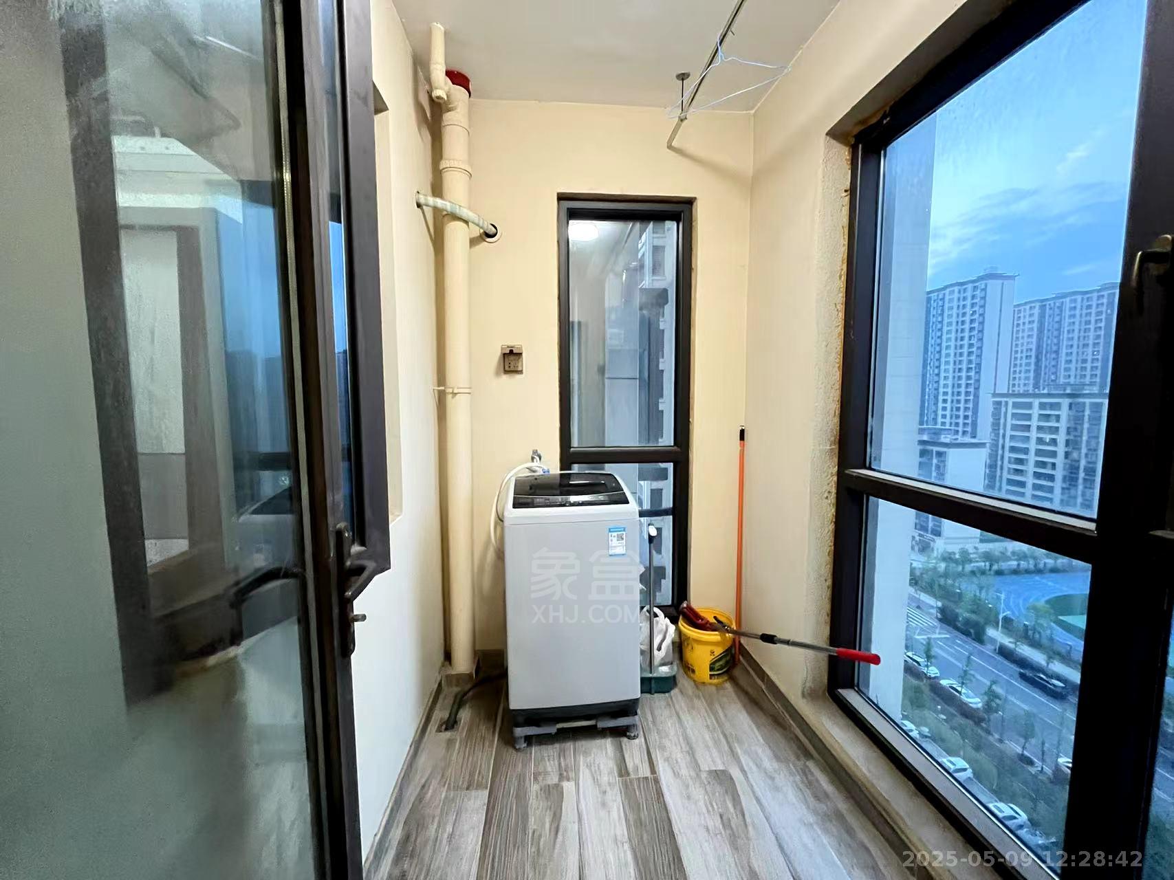 城际空间站 4室2厅2卫 1900.0元/月 城际空间站 4室2厅2卫 1900.0元/月室内图