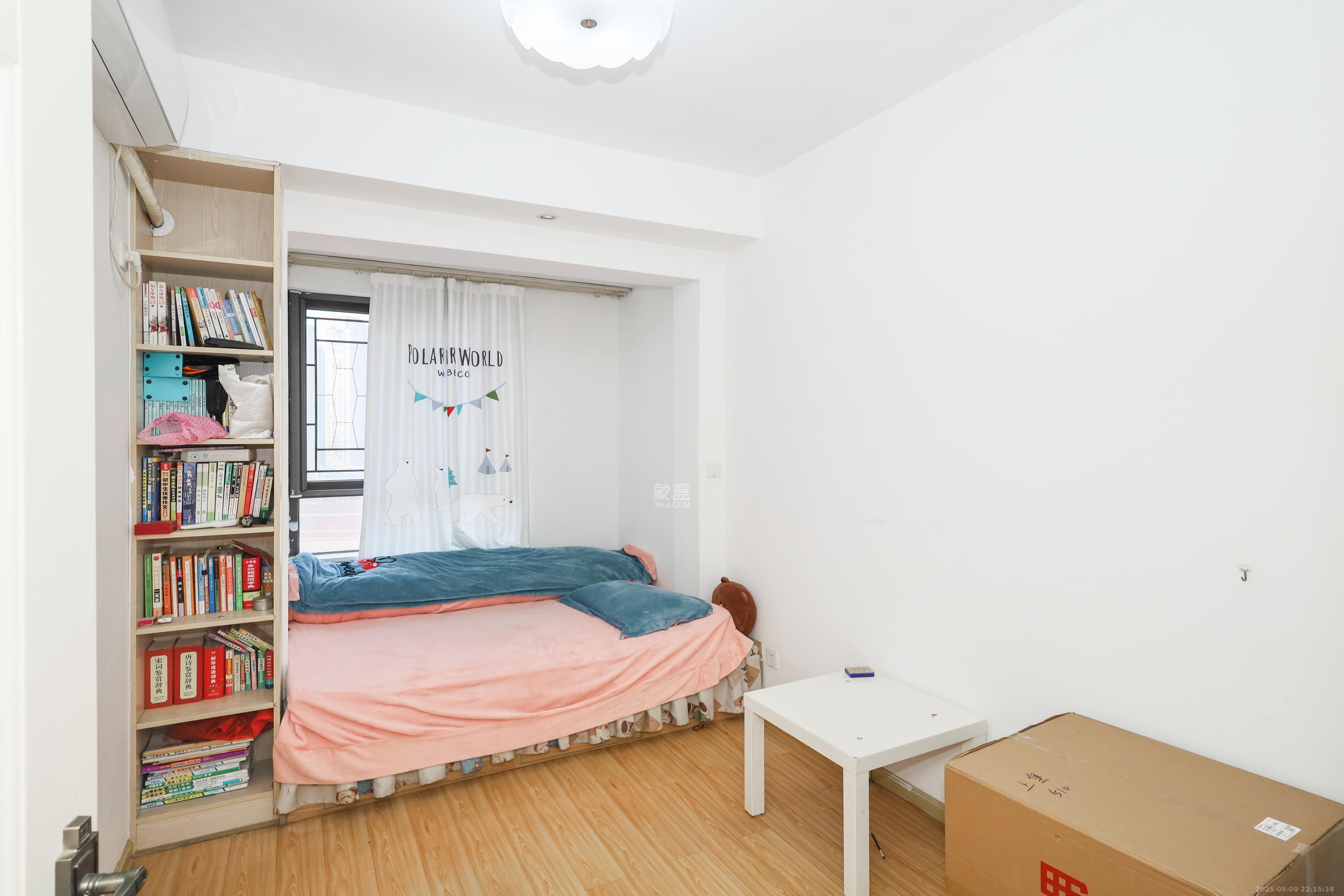 保利麓谷林语D区  3室2厅1卫    85.0万 保利麓谷林语D区  3室2厅1卫    85.0万卧室