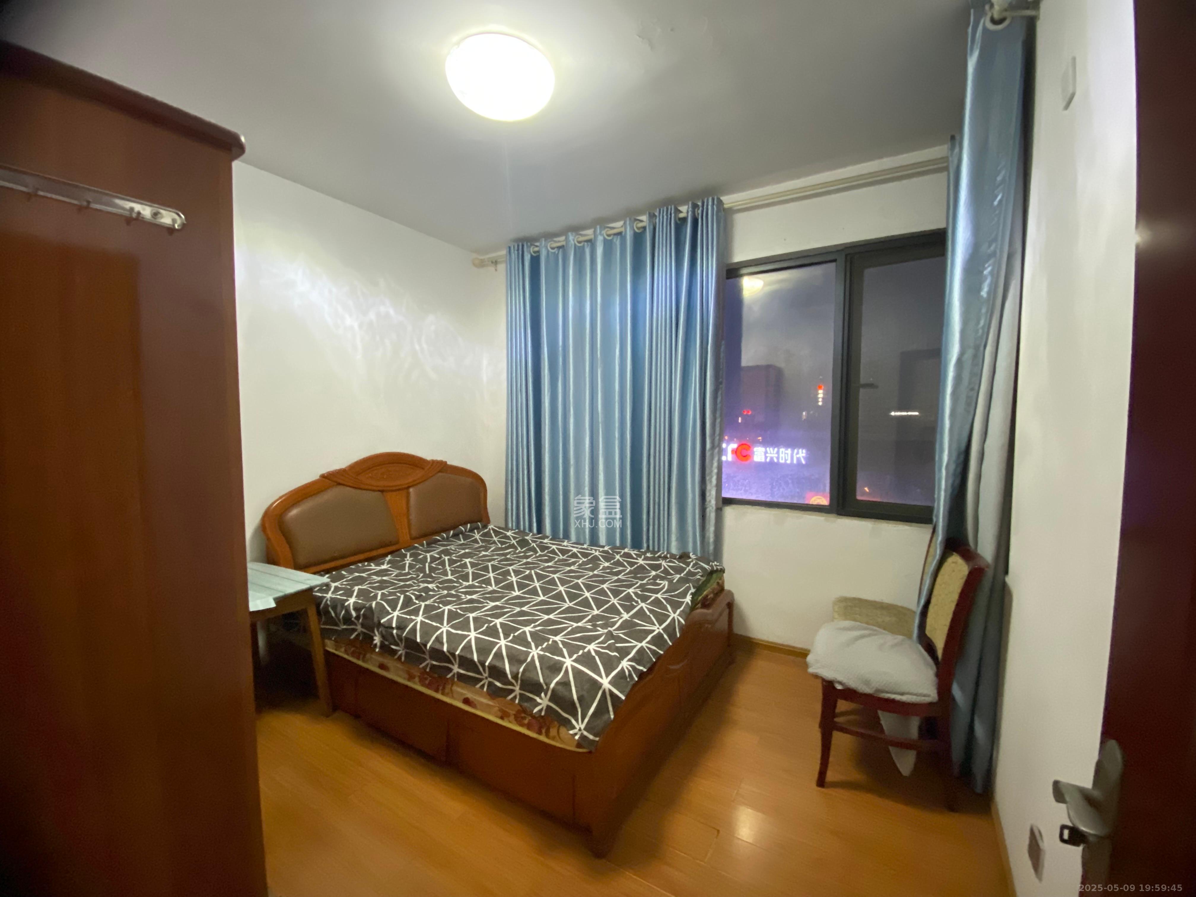 华尔街中心  2室1厅1卫   2400.00元/月室内图