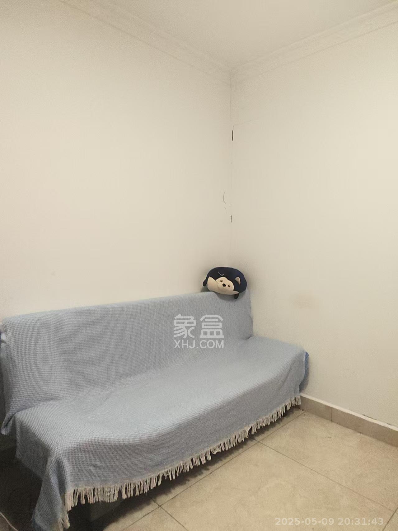 湘水和天下 1室1厅1卫 1350.0元/月 湘水和天下 1室1厅1卫 1350.0元/月室内图