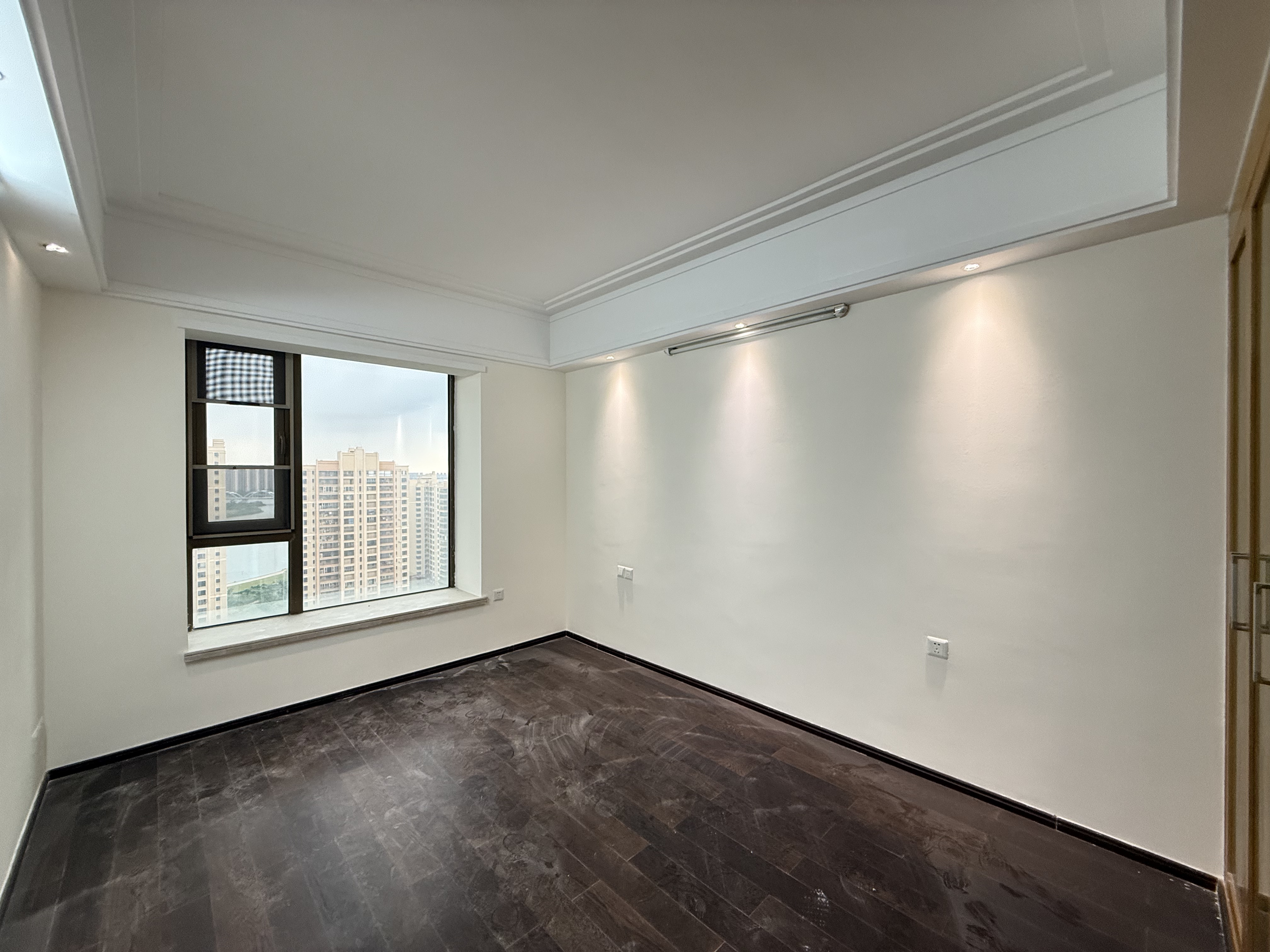 天鹅湾 3室2厅2卫 318.0万 天鹅湾 3室2厅2卫 318.0万室内图