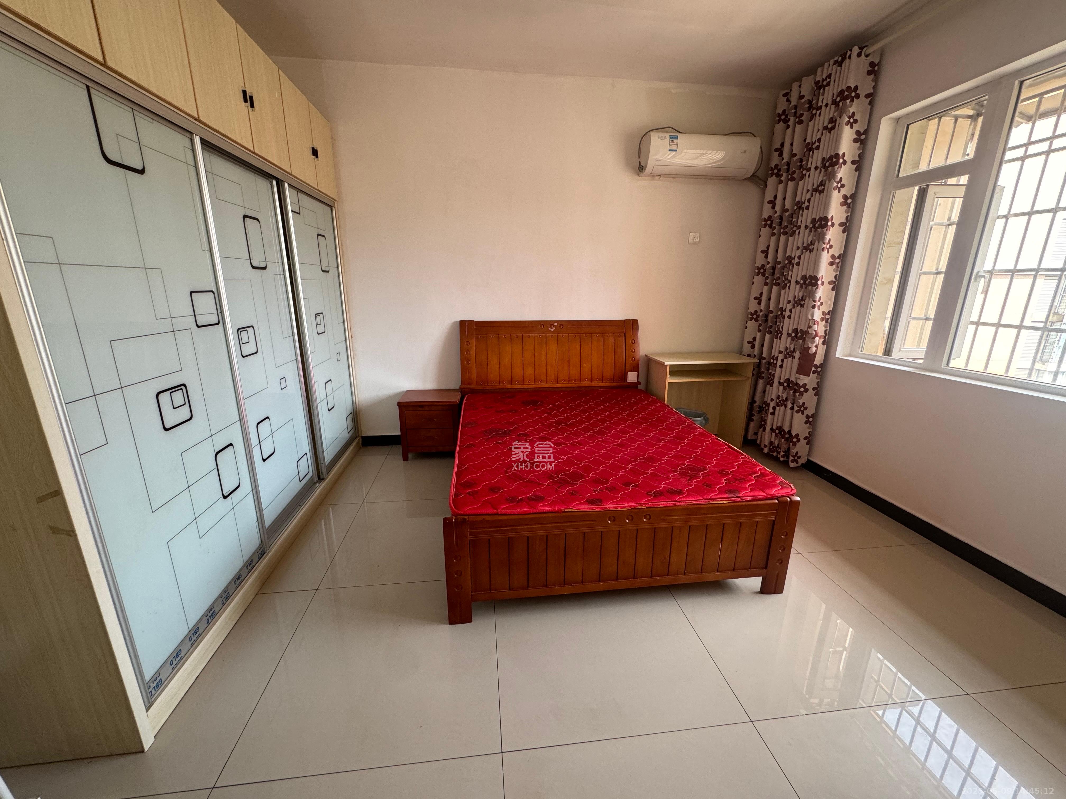 中房F联邦 1室1厅1卫 1100.0元/月 中房F联邦 1室1厅1卫 1100.0元/月室内图