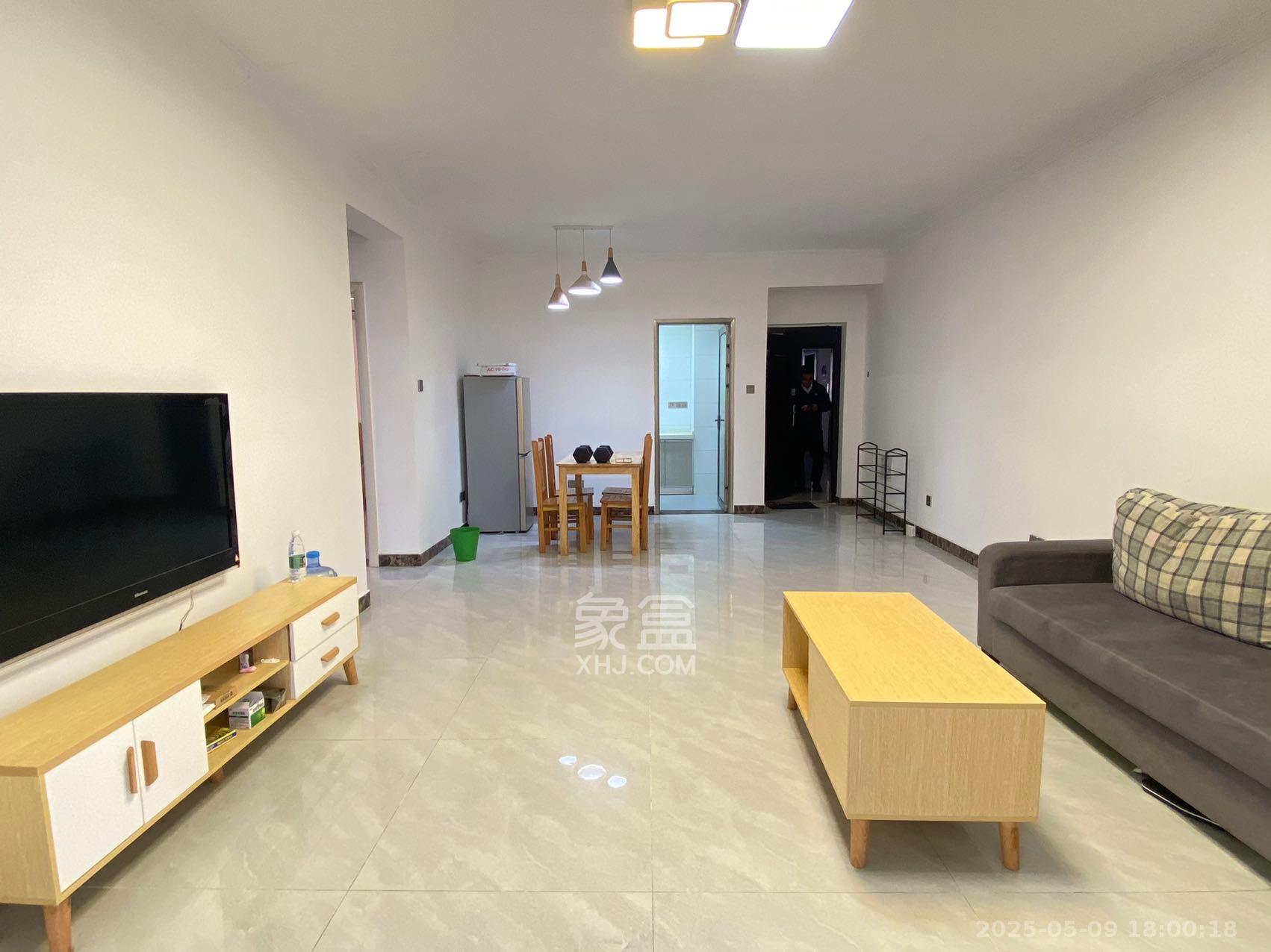 汇景豪庭  2室2厅1卫   2300.00元/月室内图