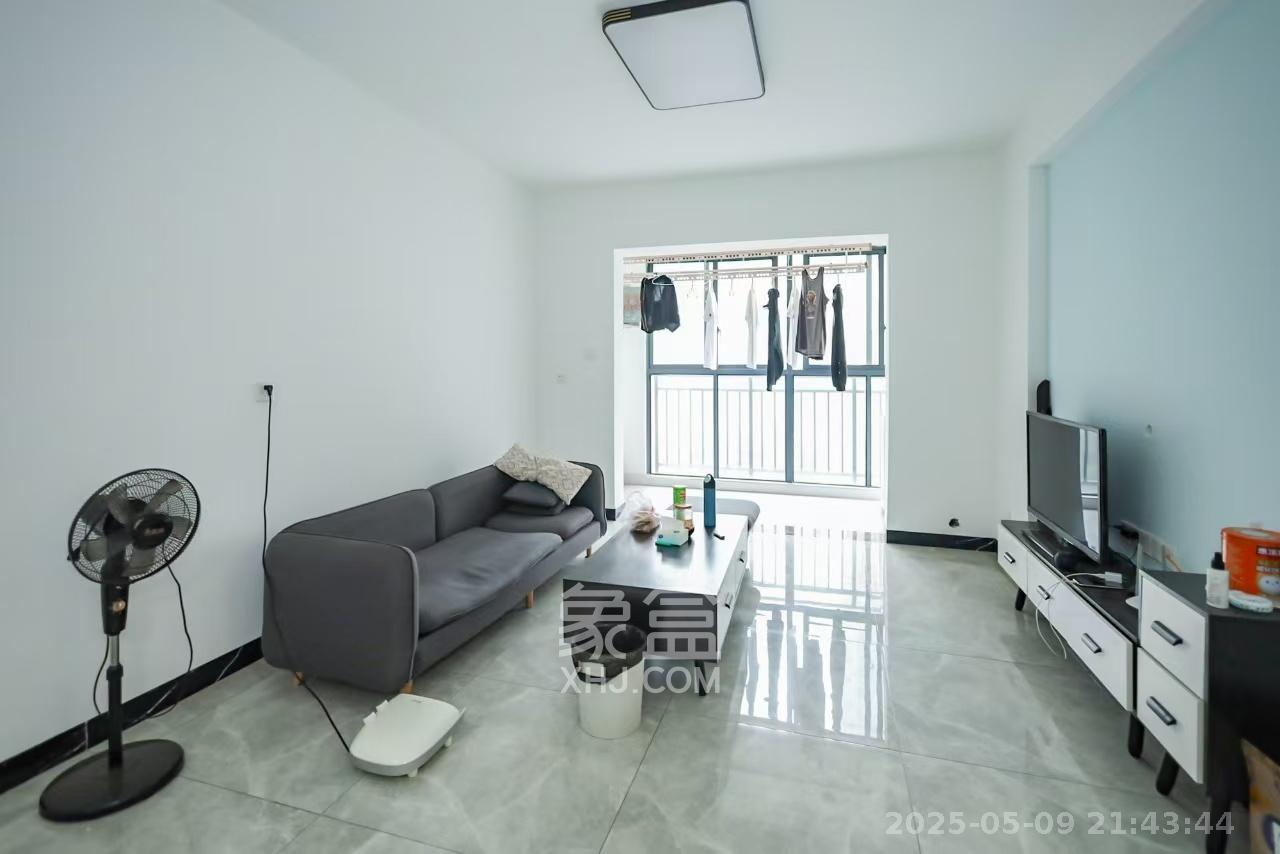 杜鹃文苑  2室1厅1卫    1900.0元/月 杜鹃文苑  2室1厅1卫    1900.0元/月室内图1