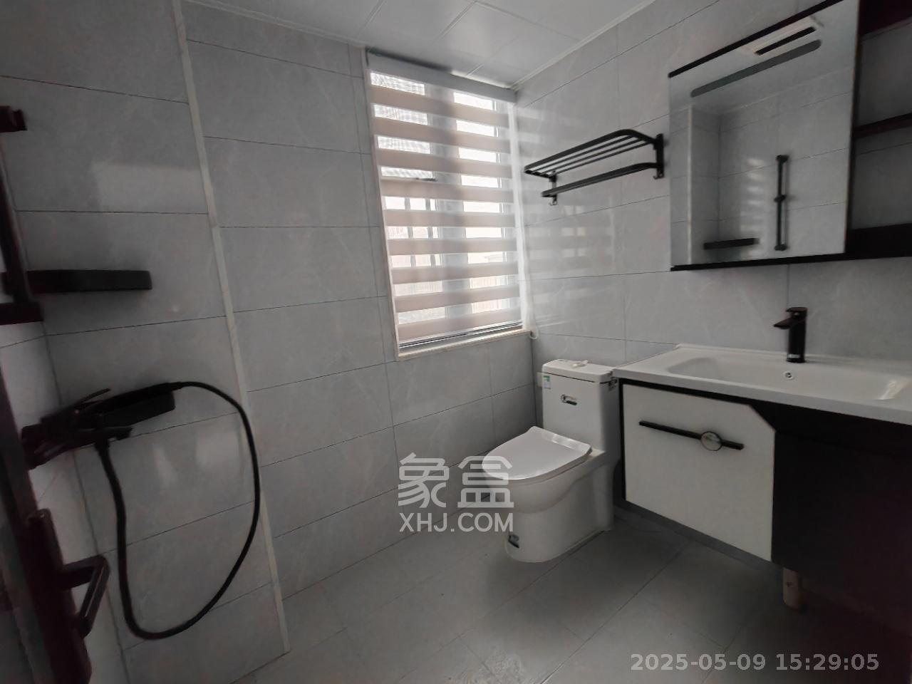 旭辉汇樾城  4室2厅2卫    3800.0元/月室内图