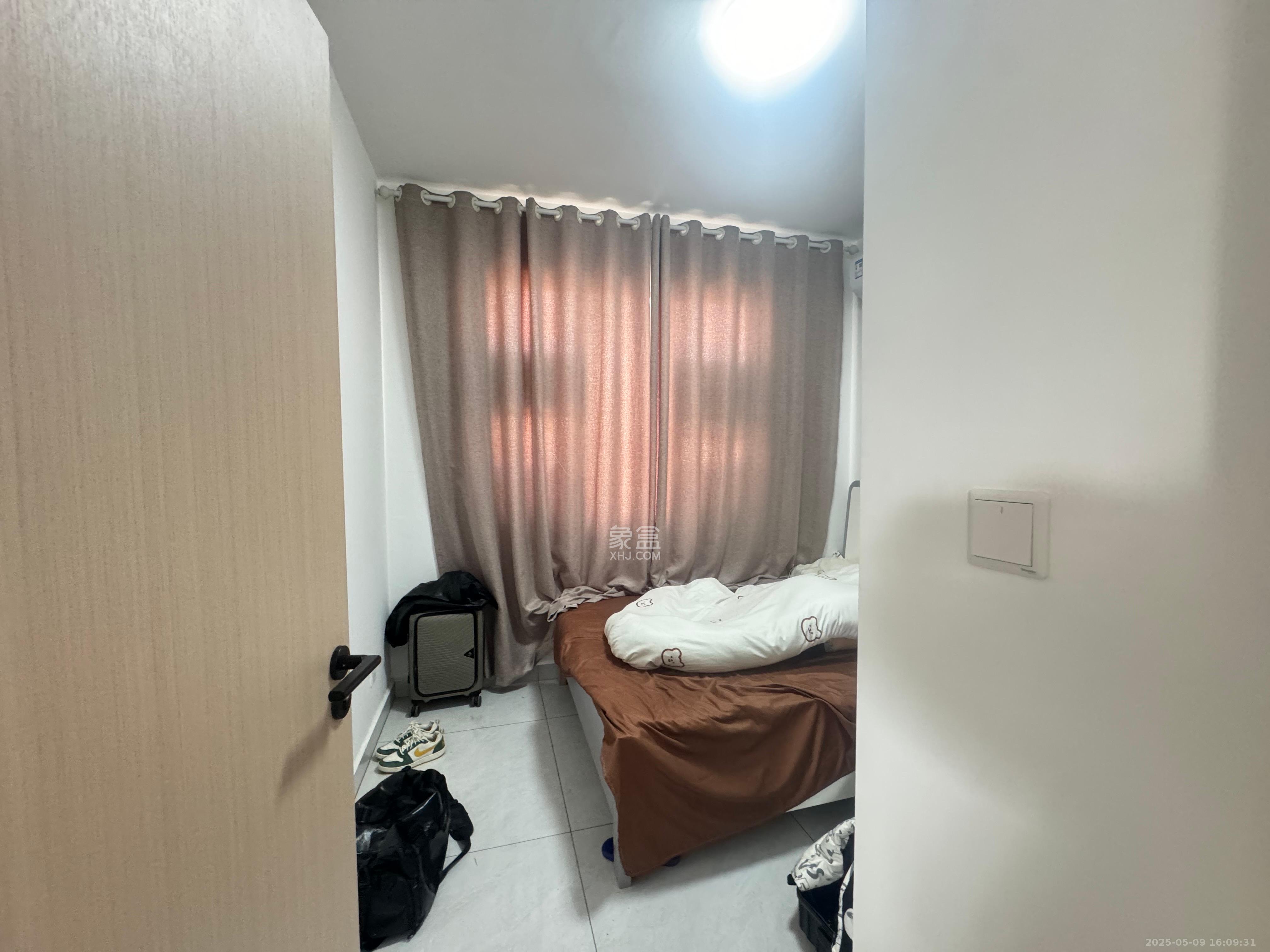 中建钰和城  3室2厅2卫    2900.0元/月