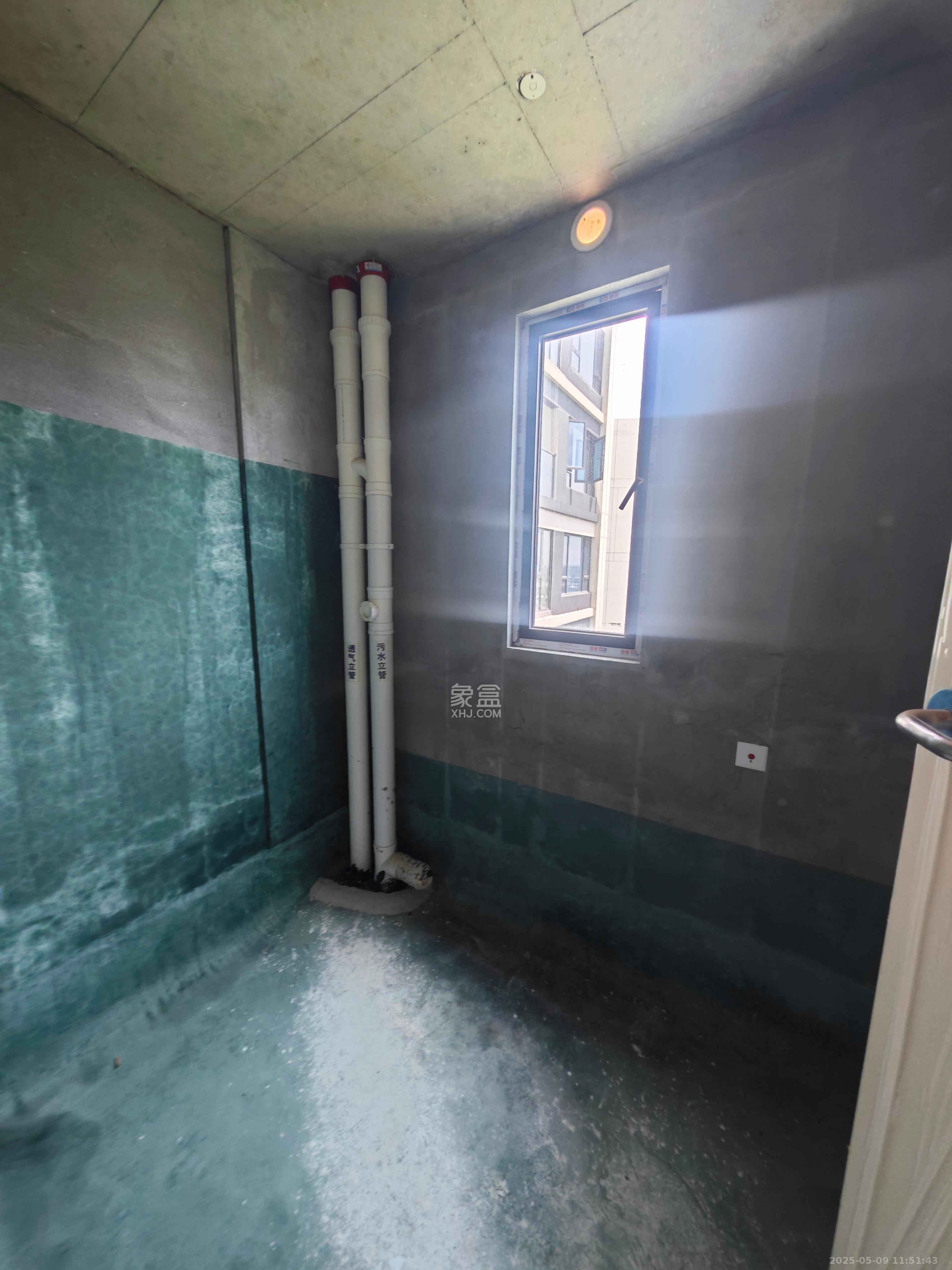 潭州壹号院  5室2厅2卫    69.3万 潭州壹号院  5室2厅2卫    69.3万客厅