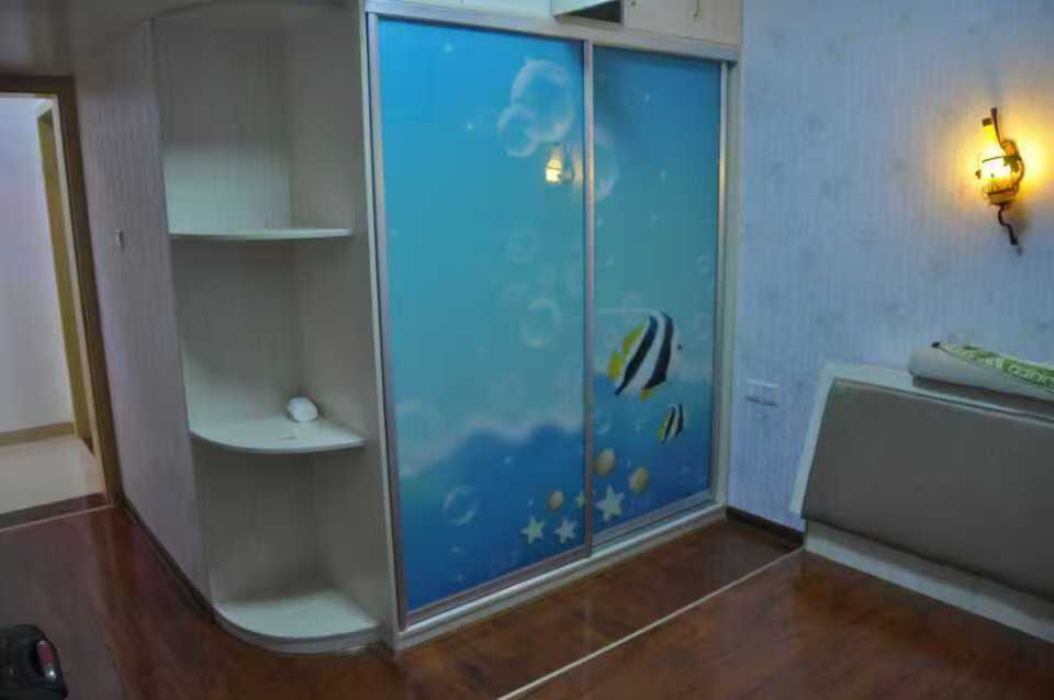 梓湖观邸  3室2厅1卫   2000.00元/月室内图