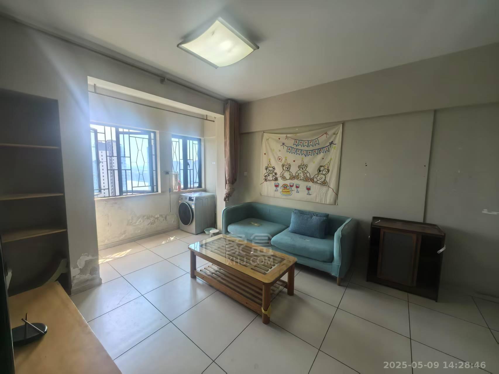 山水国际  2室2厅1卫    1600.0元/月 山水国际  2室2厅1卫    1600.0元/月室内图