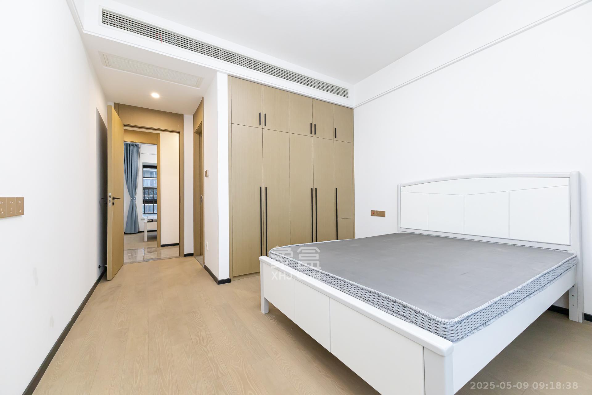 润和湘江天地天悦湾 4室2厅2卫 206.0万 润和湘江天地天悦湾 4室2厅2卫 206.0万卧室