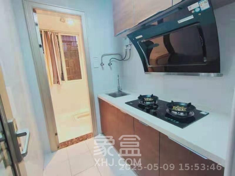 靳江小区 1室1厅1卫 1500.0元/月 靳江小区 1室1厅1卫 1500.0元/月室内图