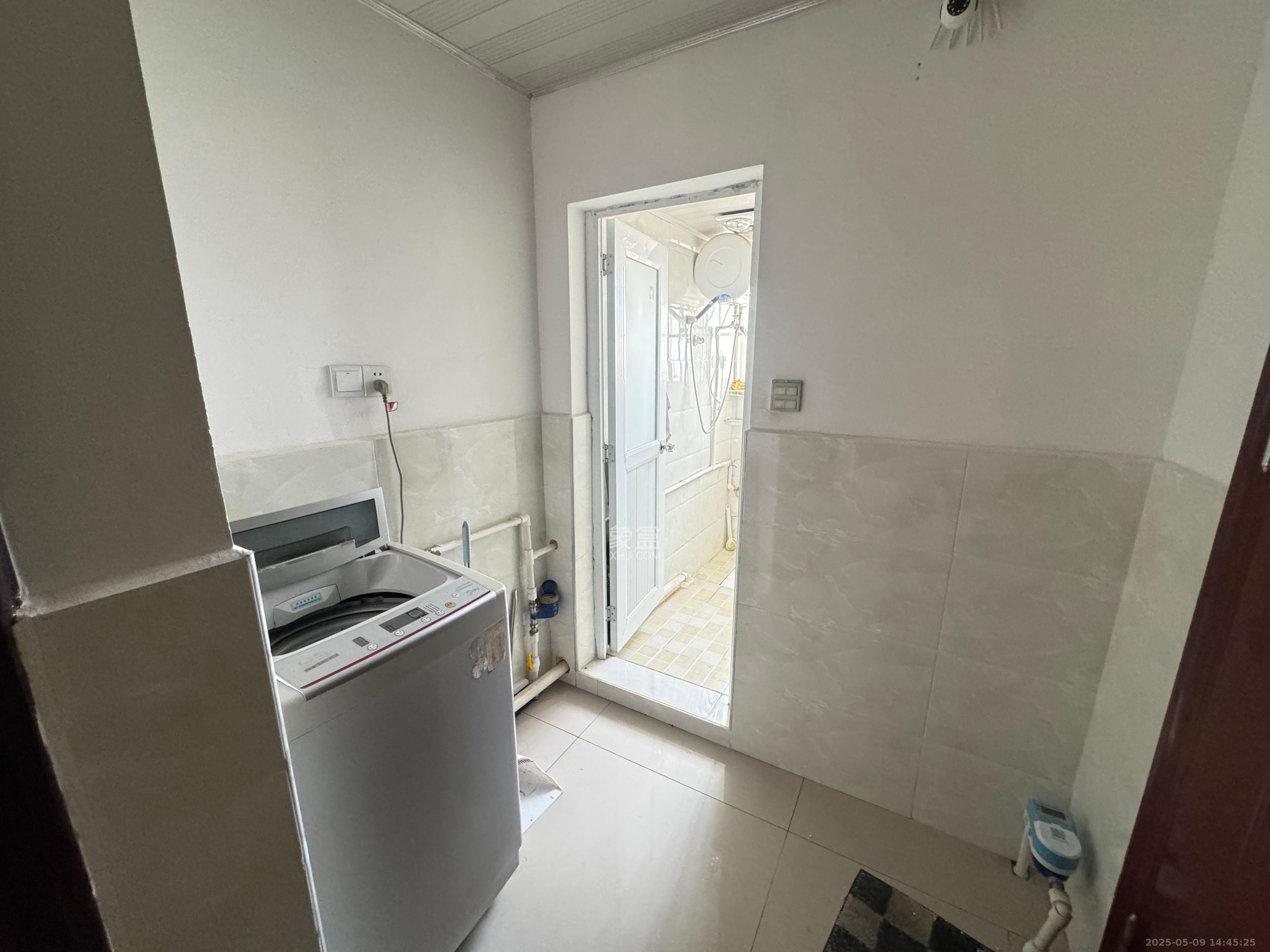 中房F联邦 1室1厅1卫 1100.0元/月 中房F联邦 1室1厅1卫 1100.0元/月室内图