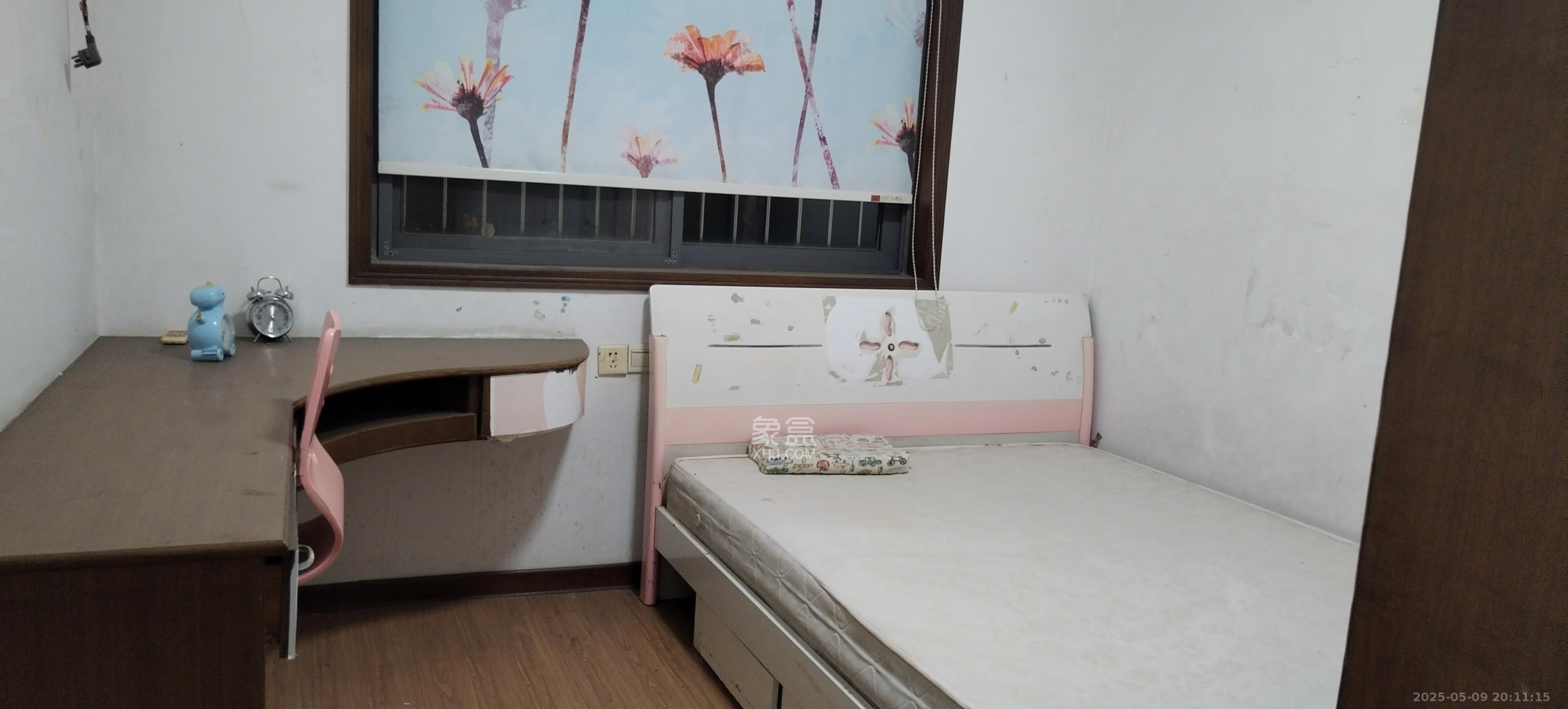 上海城小区 1室2厅0卫 1800.0元/月 上海城小区 1室2厅0卫 1800.0元/月室内图