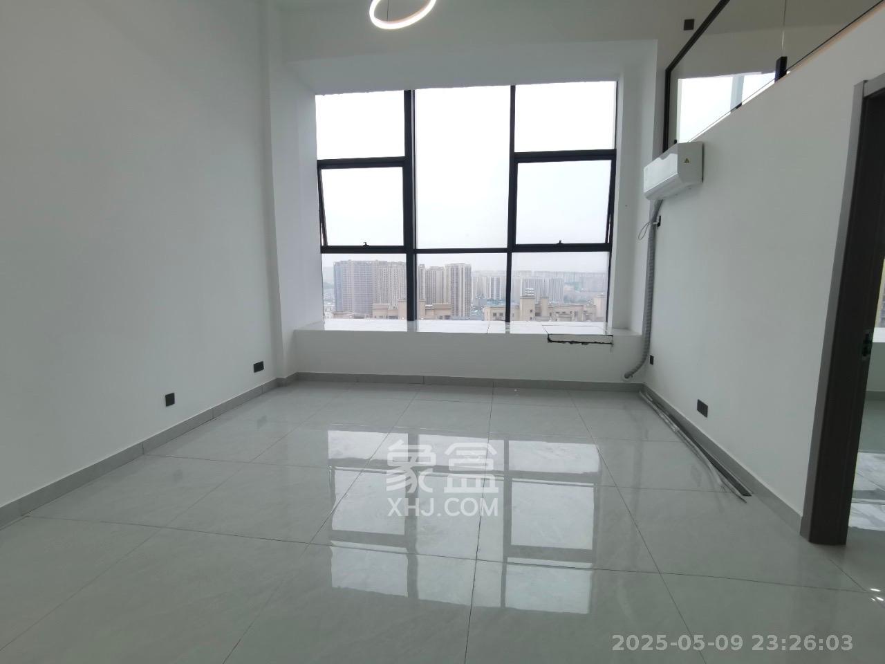 裕天国际商汇中心 2室0厅0卫 3600.0元/月 裕天国际商汇中心 2室0厅0卫 3600.0元/月室内图