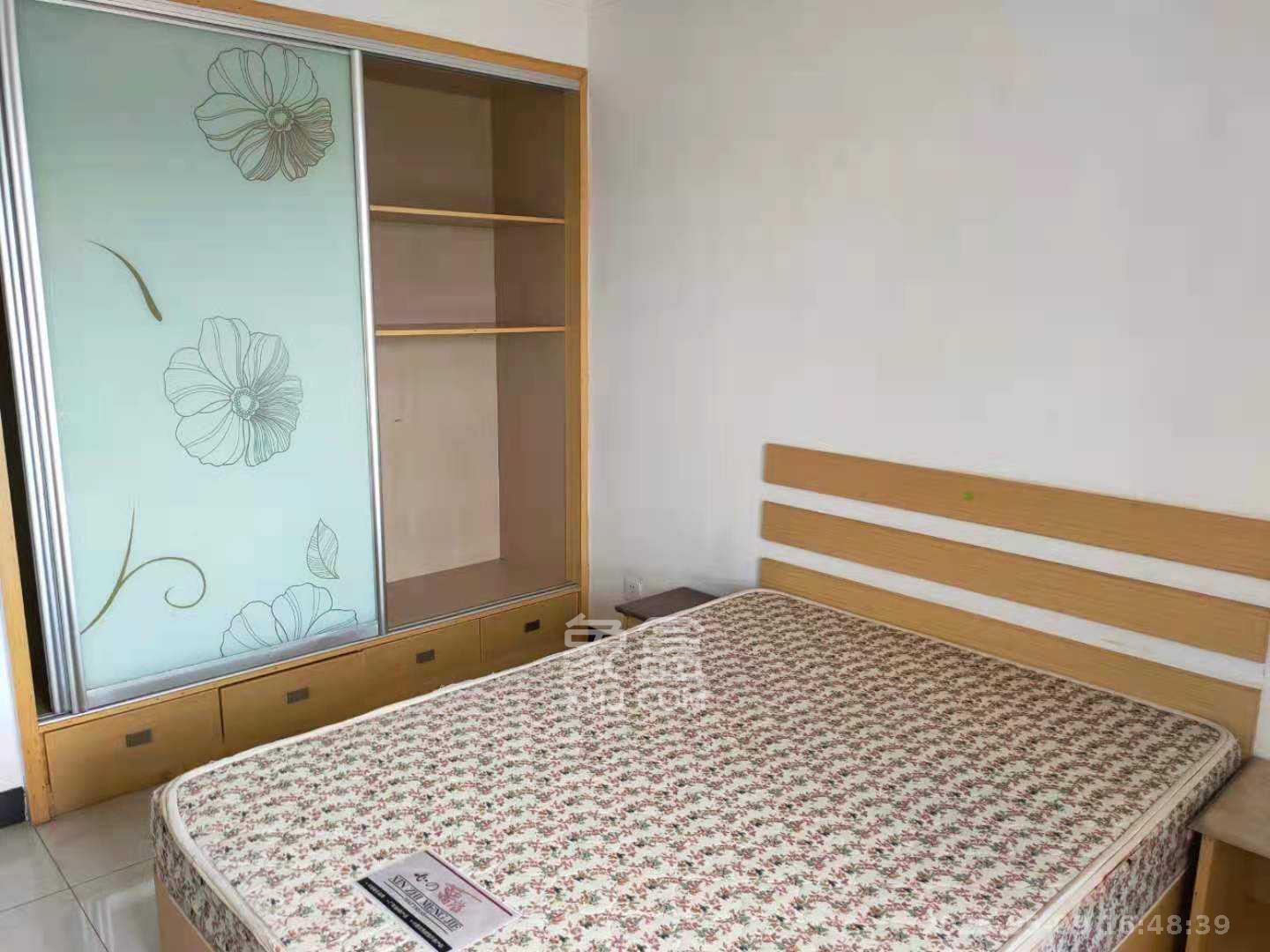 石岭小区A区  2室2厅1卫   1900.00元/月室内图
