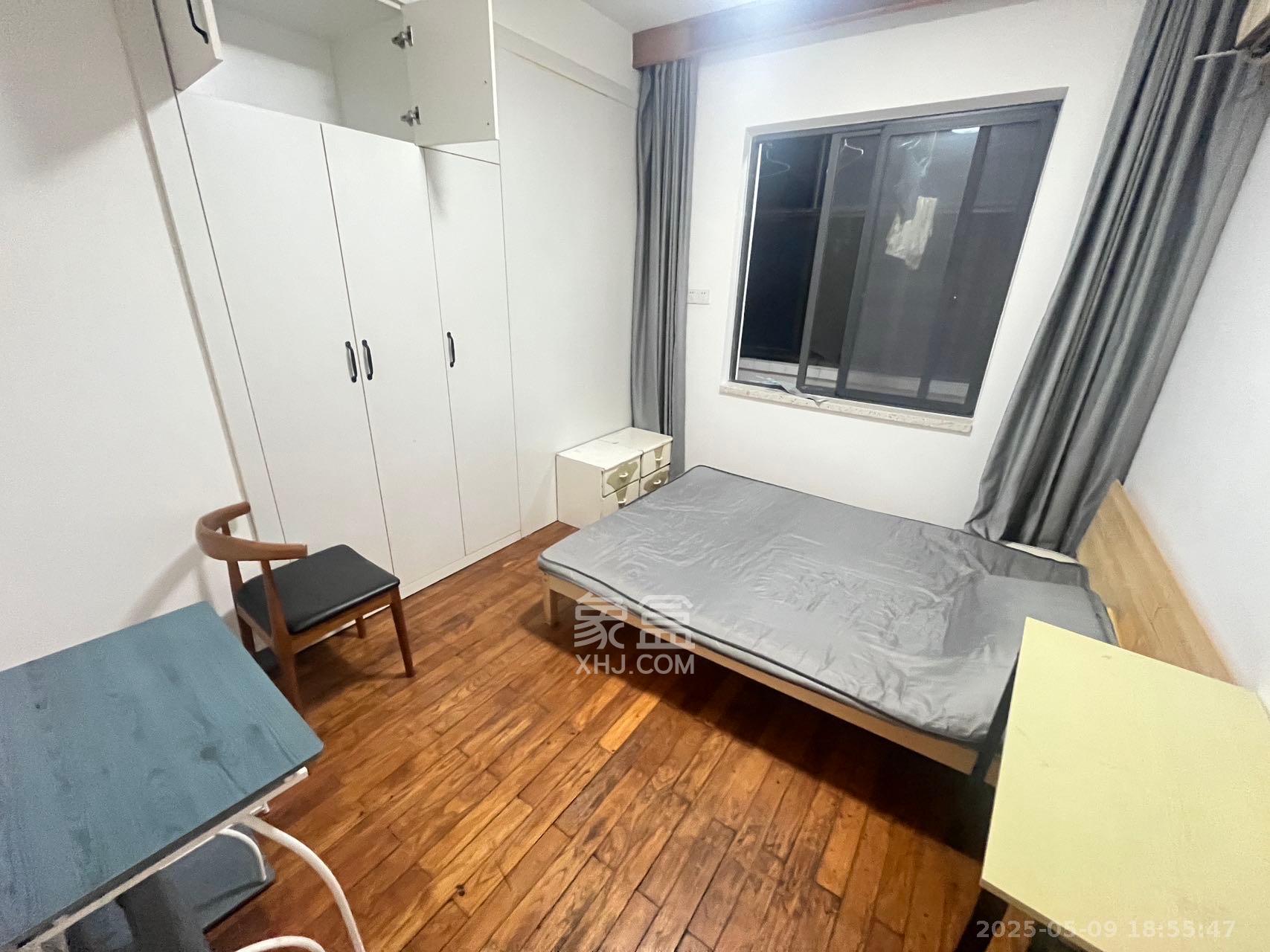 仰天湖省送变电宿舍  3室1厅1卫   2200.00元/月室内图