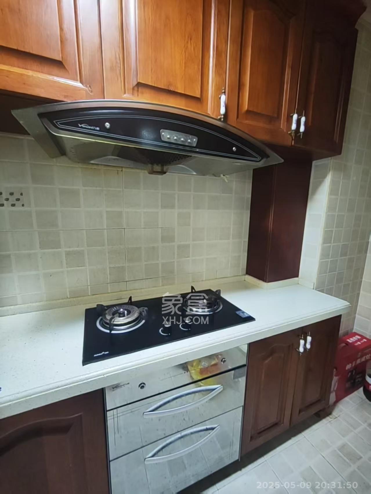 湘水和天下 1室1厅1卫 1350.0元/月 湘水和天下 1室1厅1卫 1350.0元/月室内图