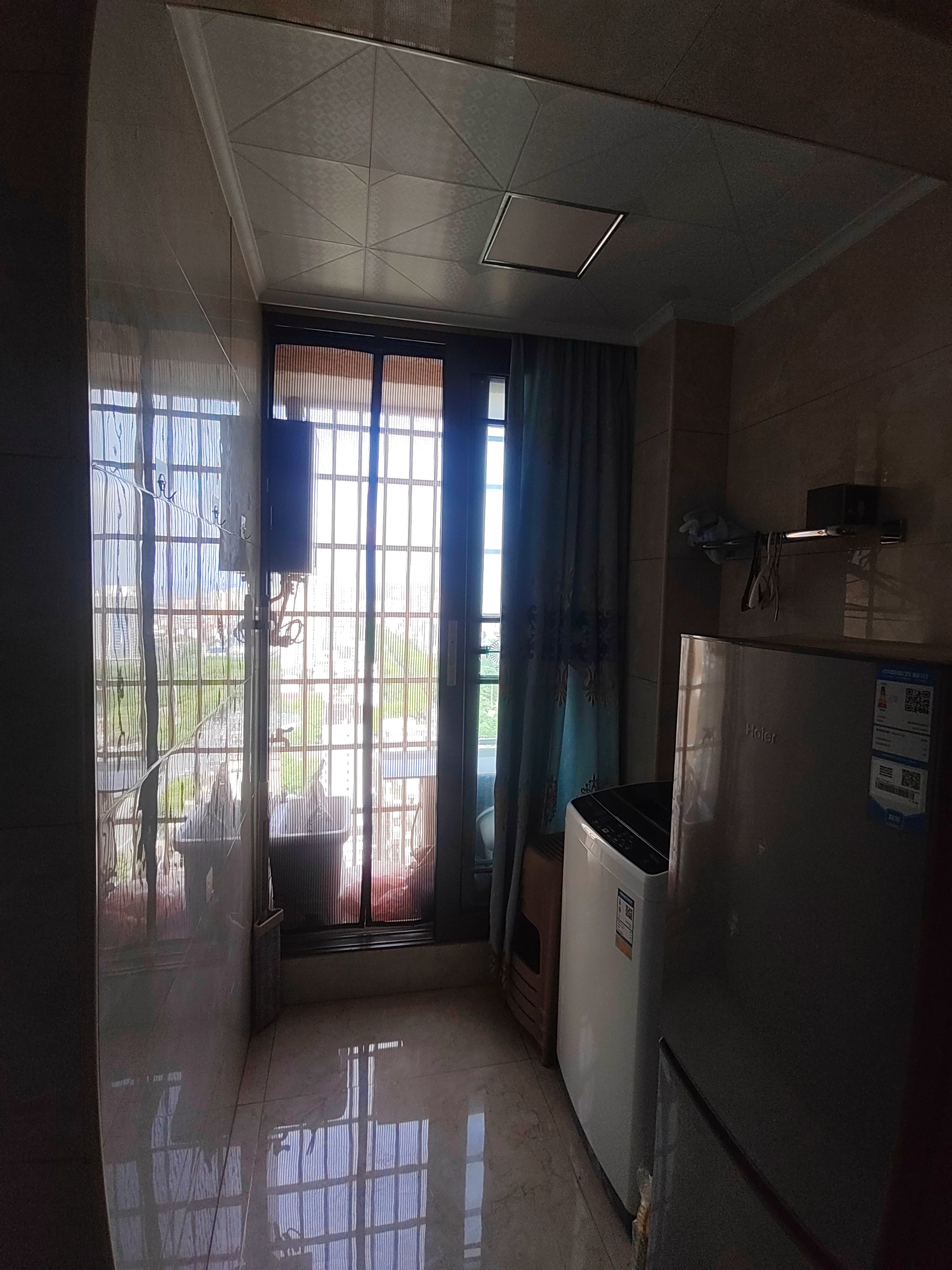 盛世时代广场 1室1厅1卫 1100.0元/月 盛世时代广场 1室1厅1卫 1100.0元/月室内图