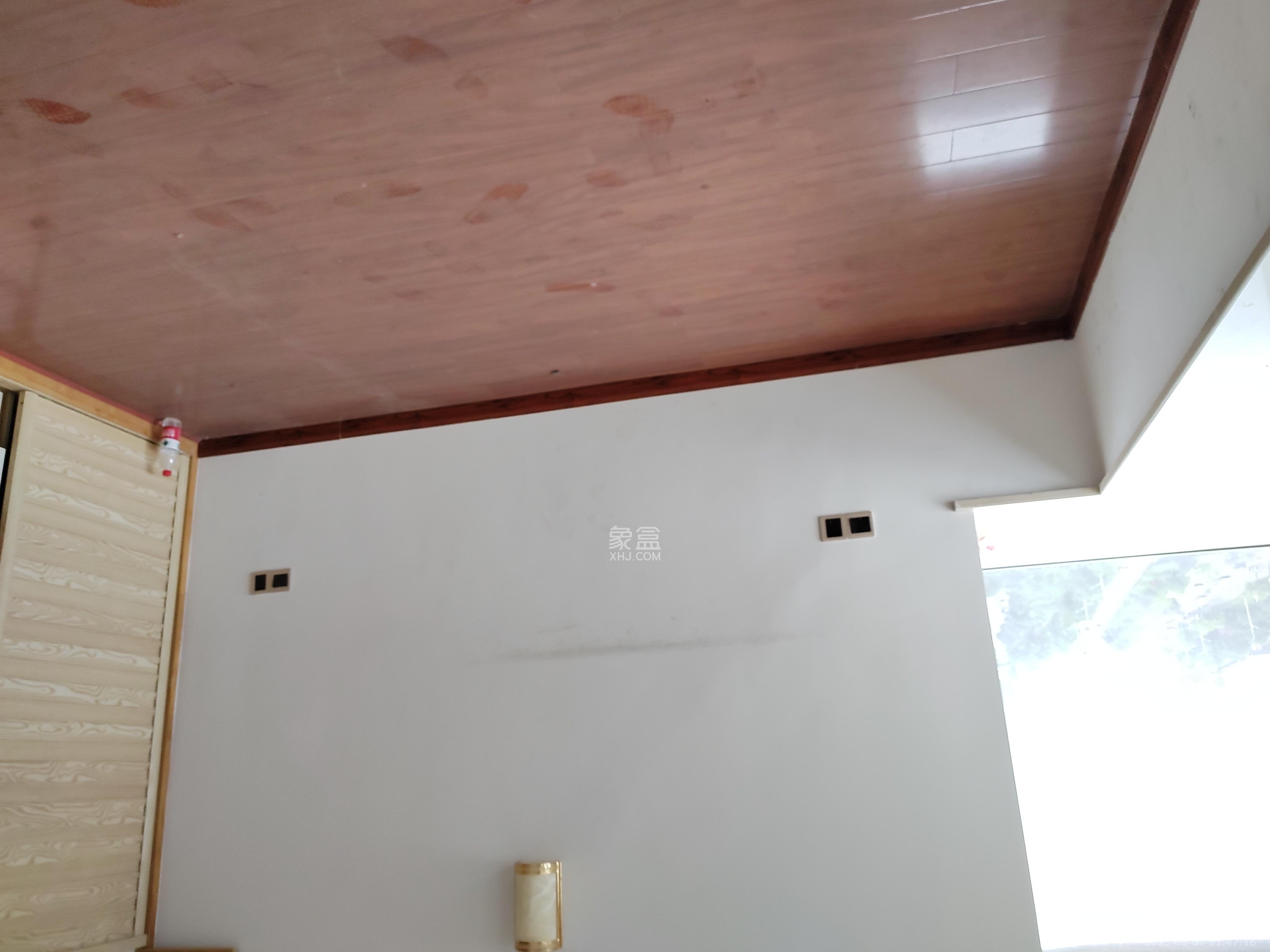 保利麓谷林语F区  4室2厅1卫   3200.00元/月室内图