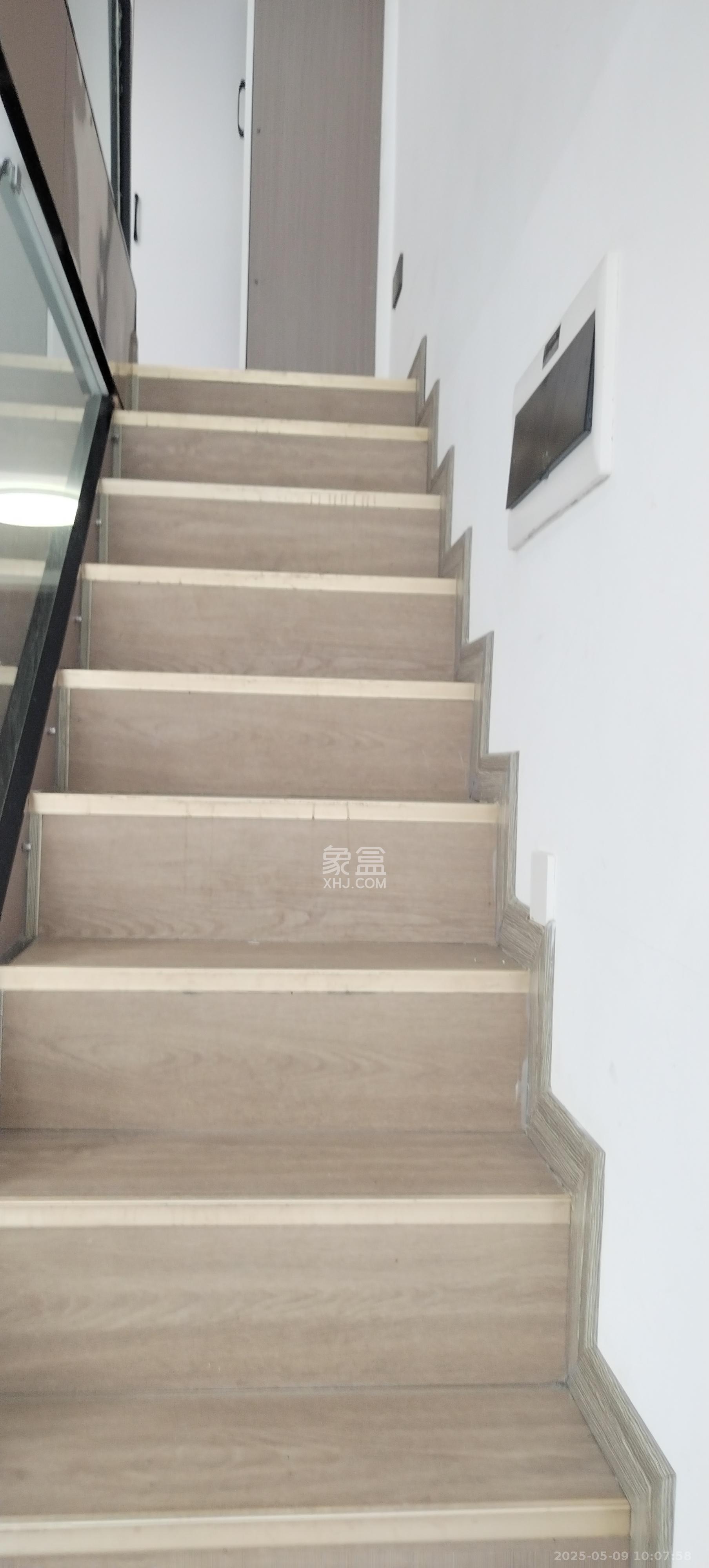 华润翡翠府  1室1厅1卫   1800.00元/月室内图
