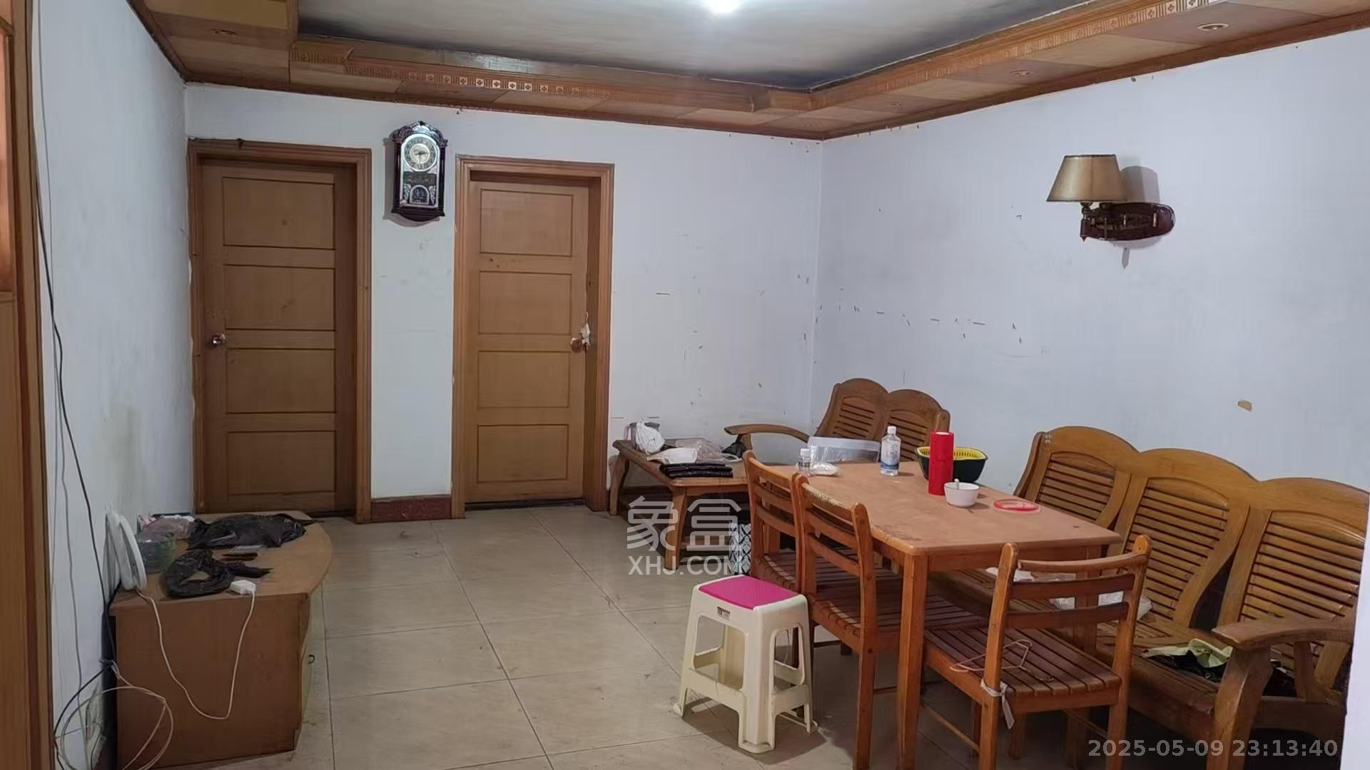 崇文里、崇圣里散盘 3室1厅1卫 1800.0元/月 崇文里、崇圣里散盘 3室1厅1卫 1800.0元/月室内图