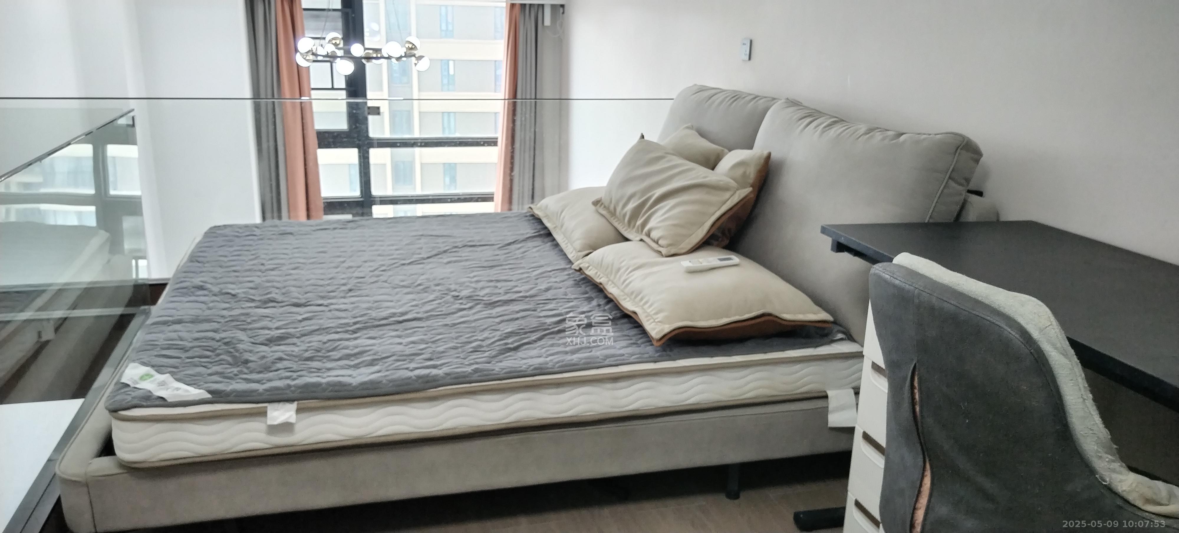 华润翡翠府  1室1厅1卫   1800.00元/月室内图
