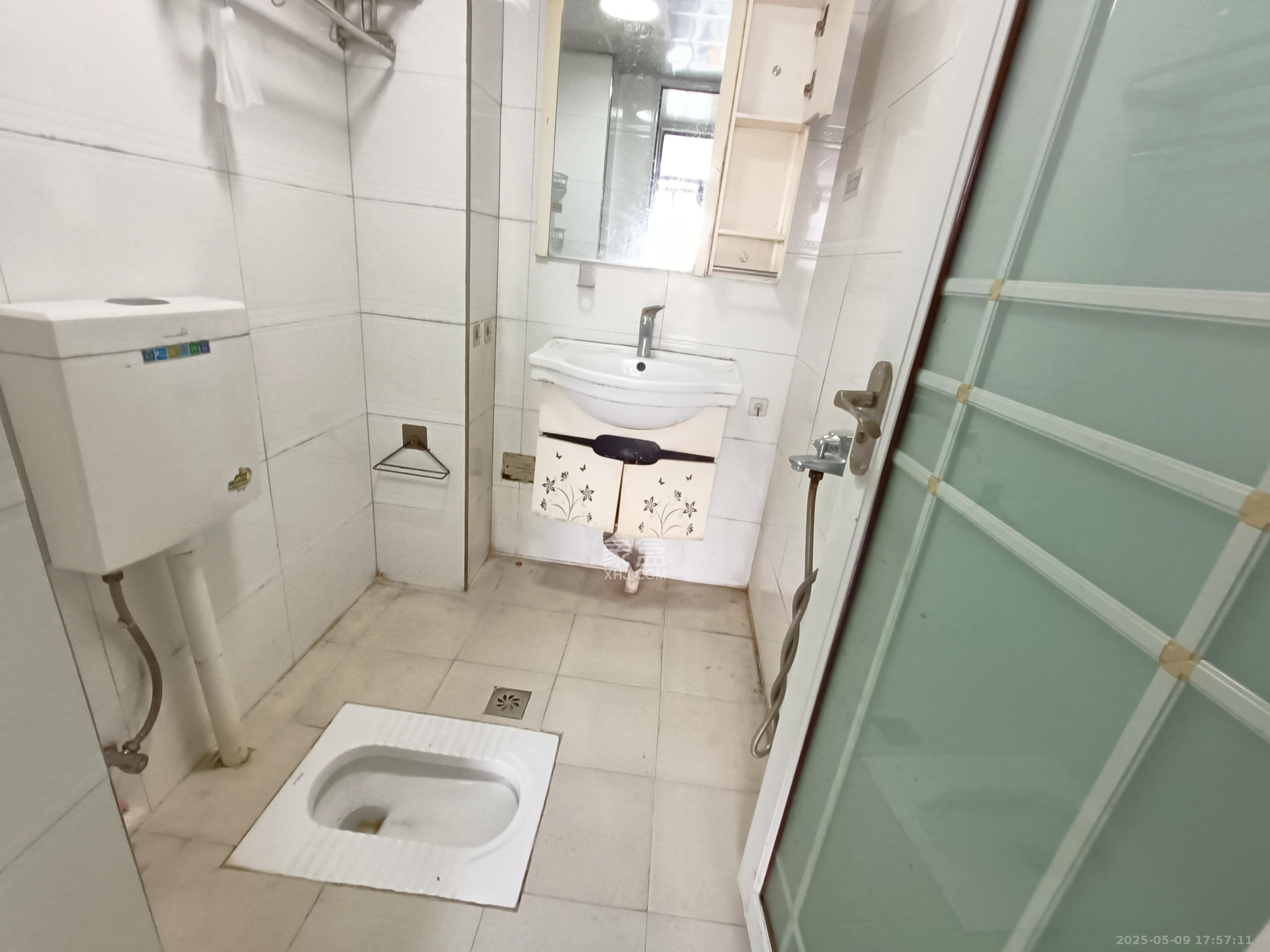 凯轩云顶  1室1厅1卫   1600.00元/月室内图