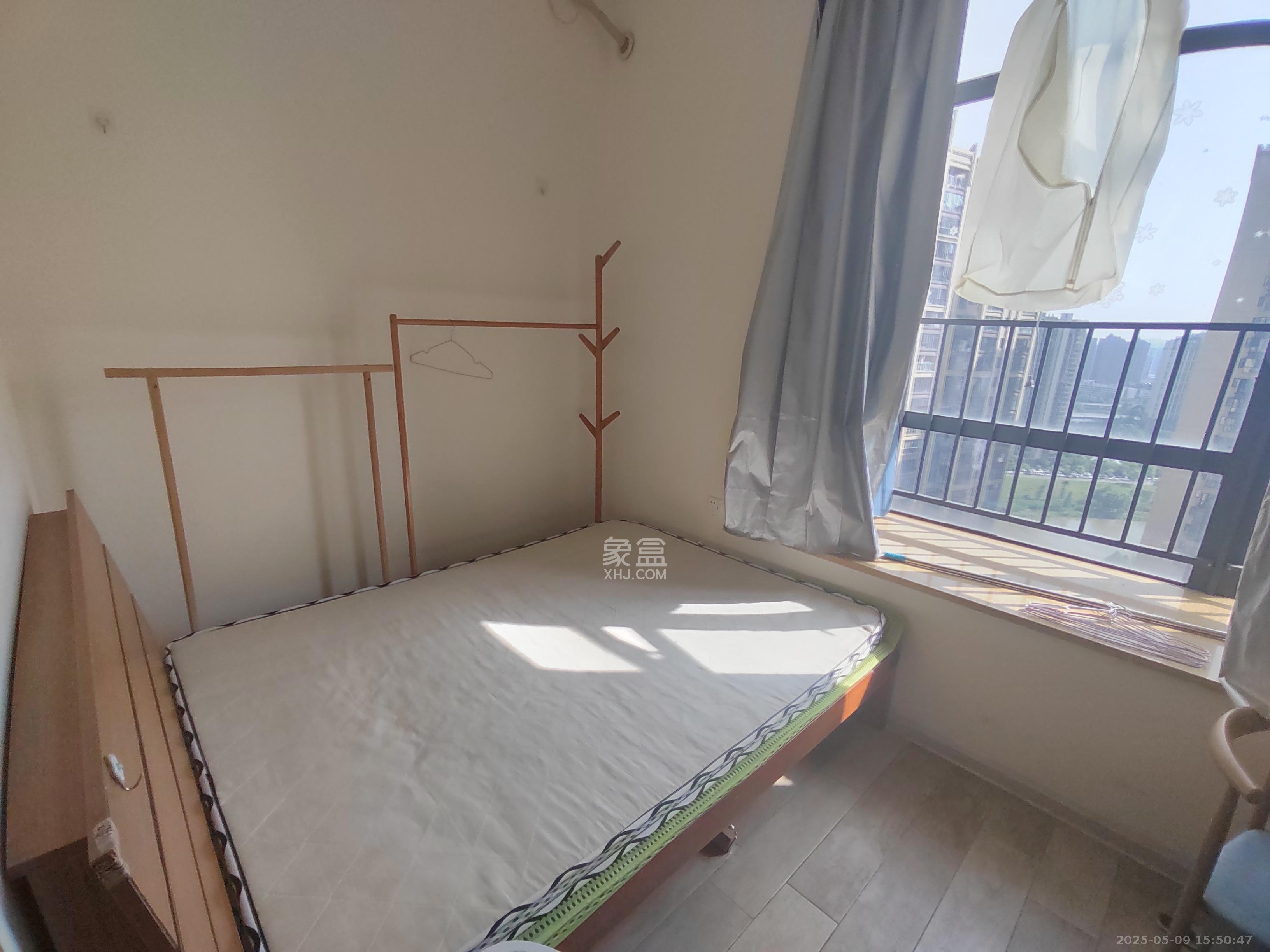 兰亭湾畔  1室1厅1卫   900.00元/月