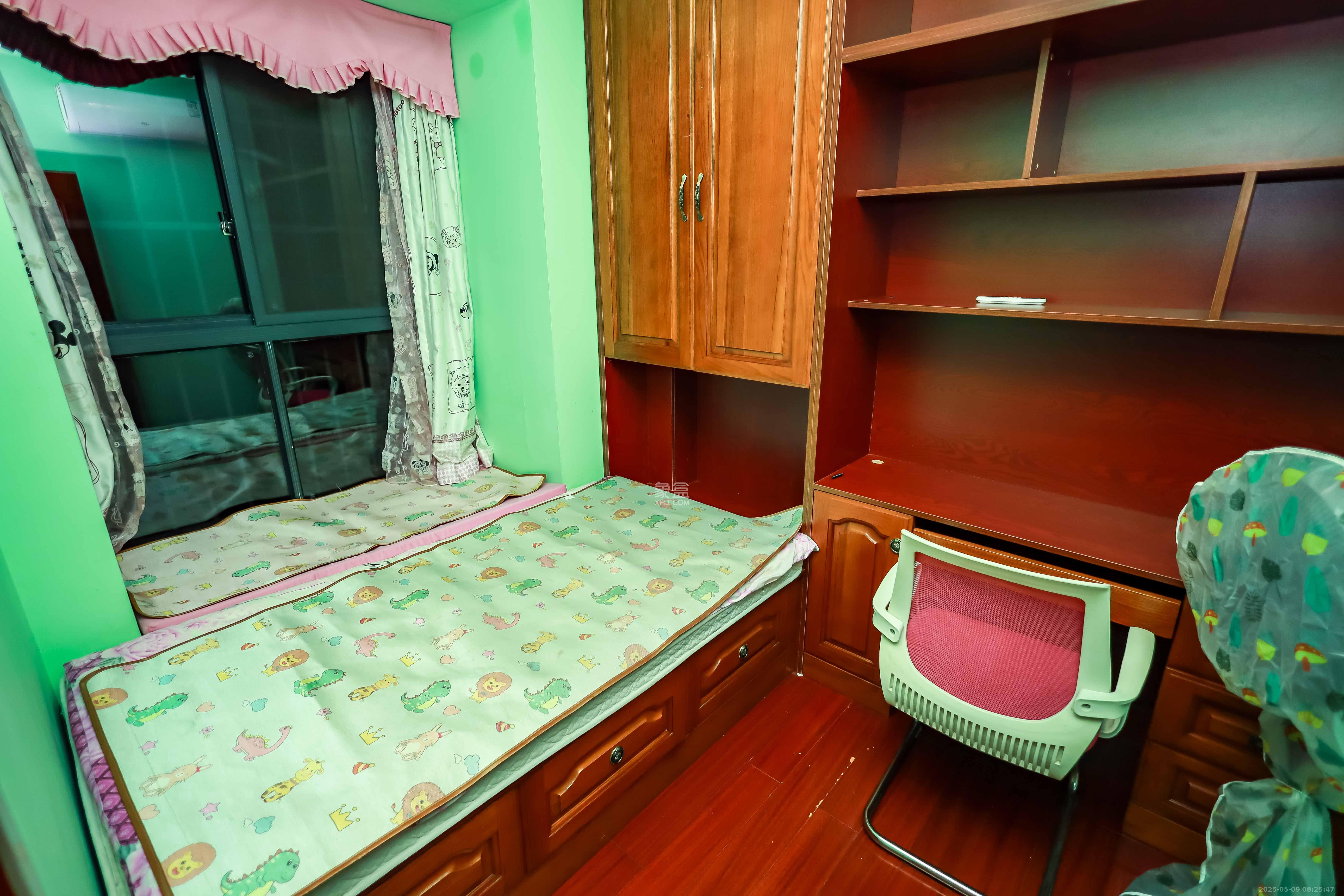 保利麓谷林语C区  3室2厅1卫    2600.0元/月 保利麓谷林语C区  3室2厅1卫    2600.0元/月室内图