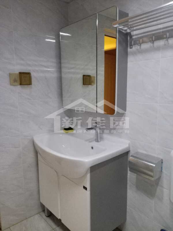 锦绣边城  2室2厅1卫   1500.00元/月室内图