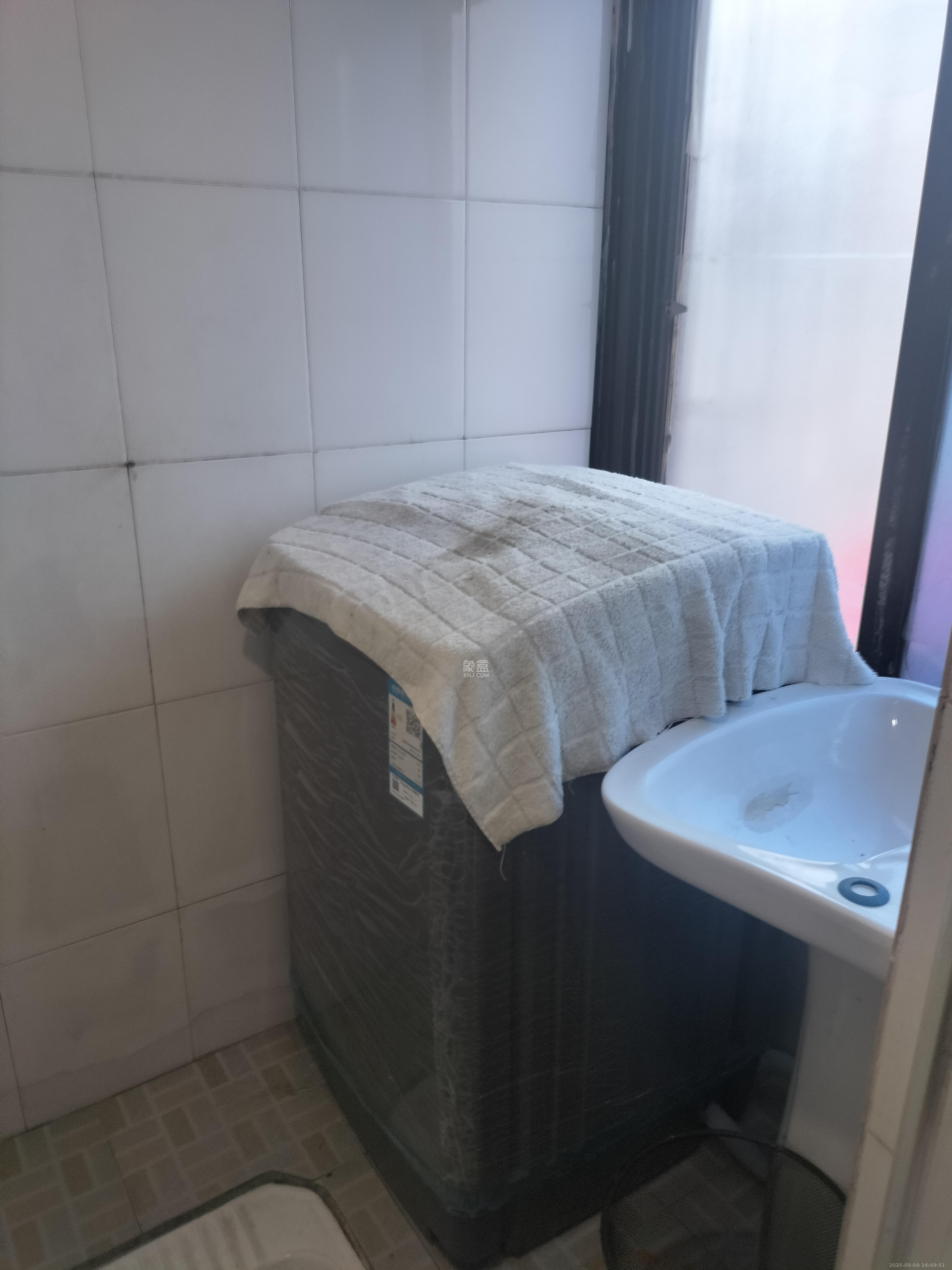 星沙六区 1室1厅1卫 500.0元/月 星沙六区 1室1厅1卫 500.0元/月室内图