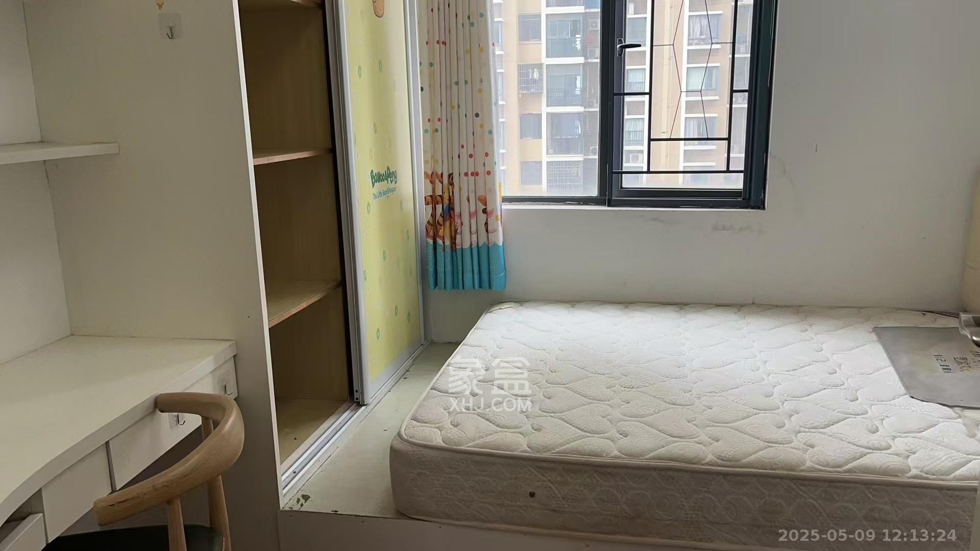 中国铁建国际城一期 3室2厅1卫 1400.0元/月 中国铁建国际城一期 3室2厅1卫 1400.0元/月室内图