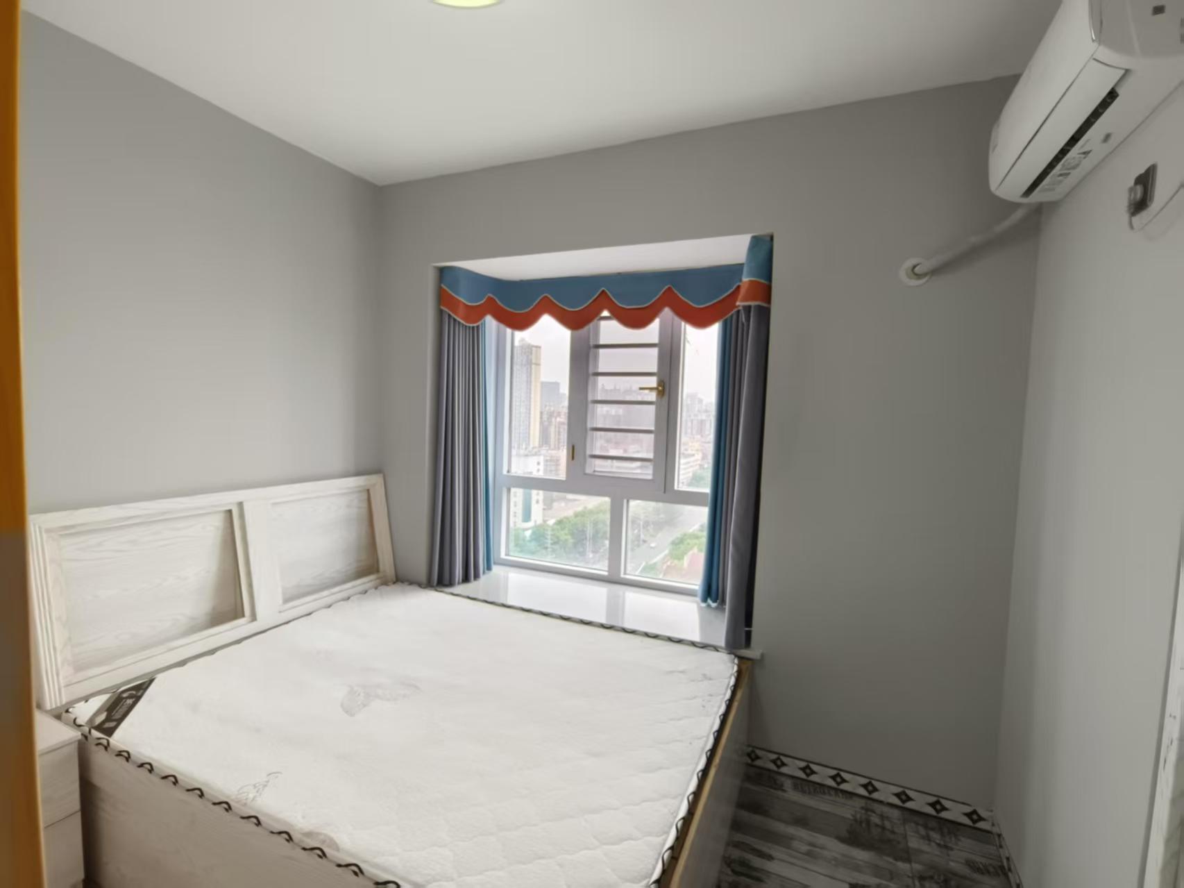 星海名都 1室0厅0卫 35.8万 星海名都 1室0厅0卫 35.8万客厅