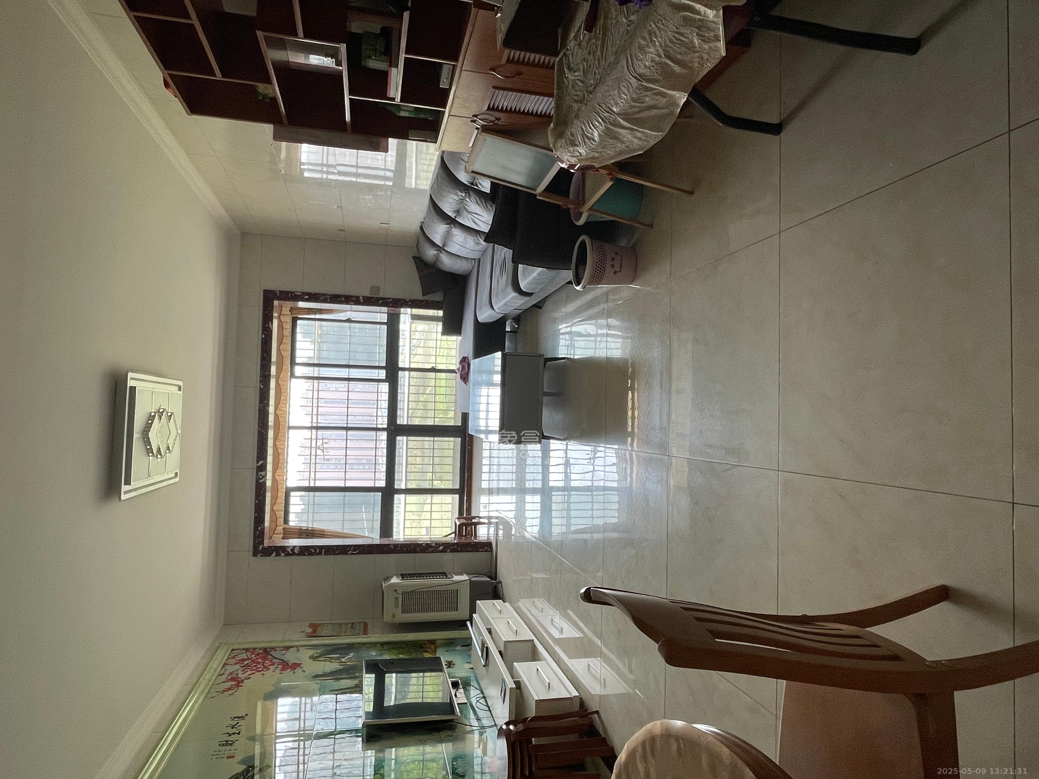 盛腾雅苑(新雅黄金苑二期) 3室2厅1卫 1800.0元/月 盛腾雅苑(新雅黄金苑二期) 3室2厅1卫 1800.0元/月室内图