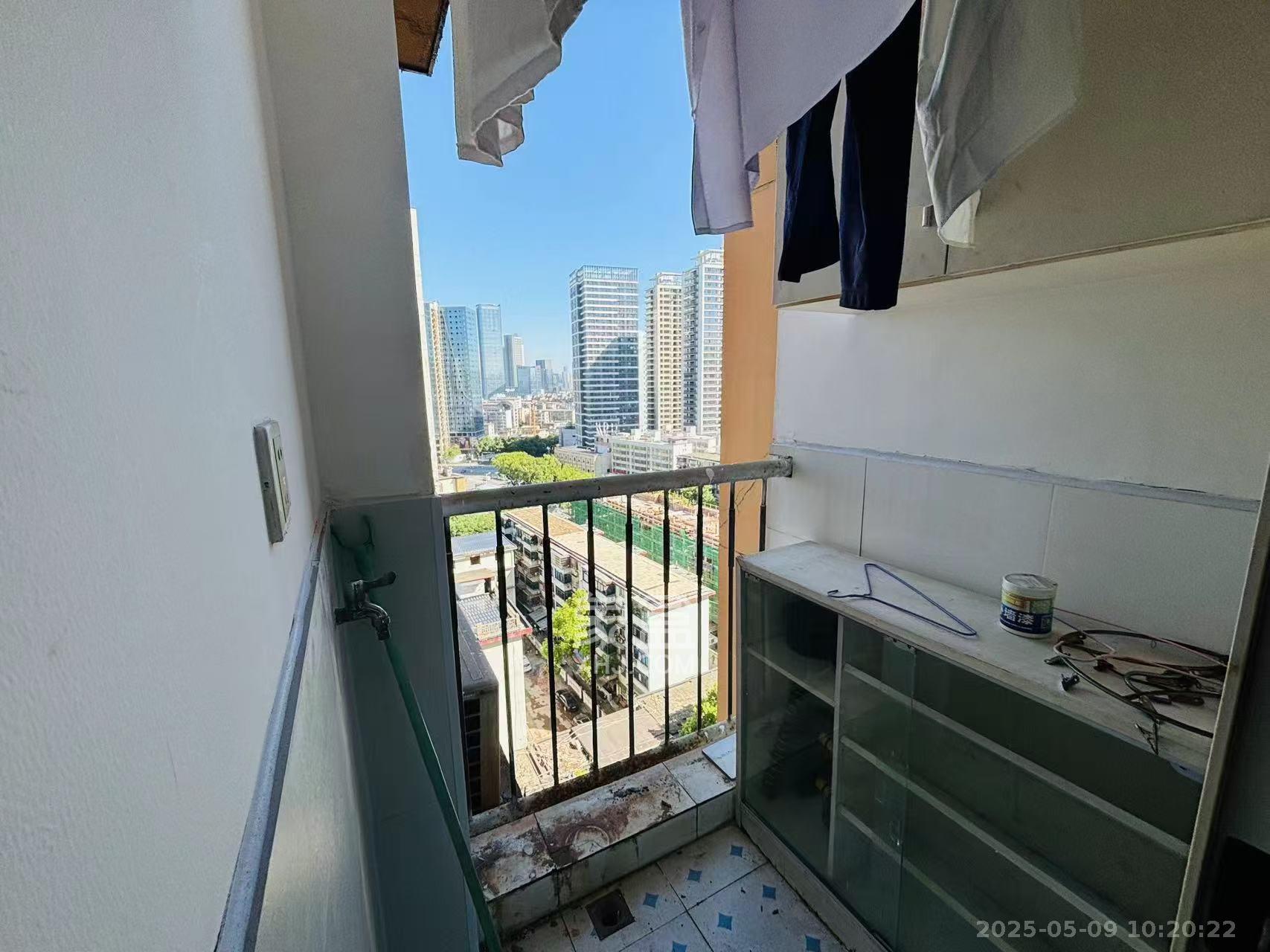 白沙晶城 1室1厅1卫 1800.0元/月 白沙晶城 1室1厅1卫 1800.0元/月室内图