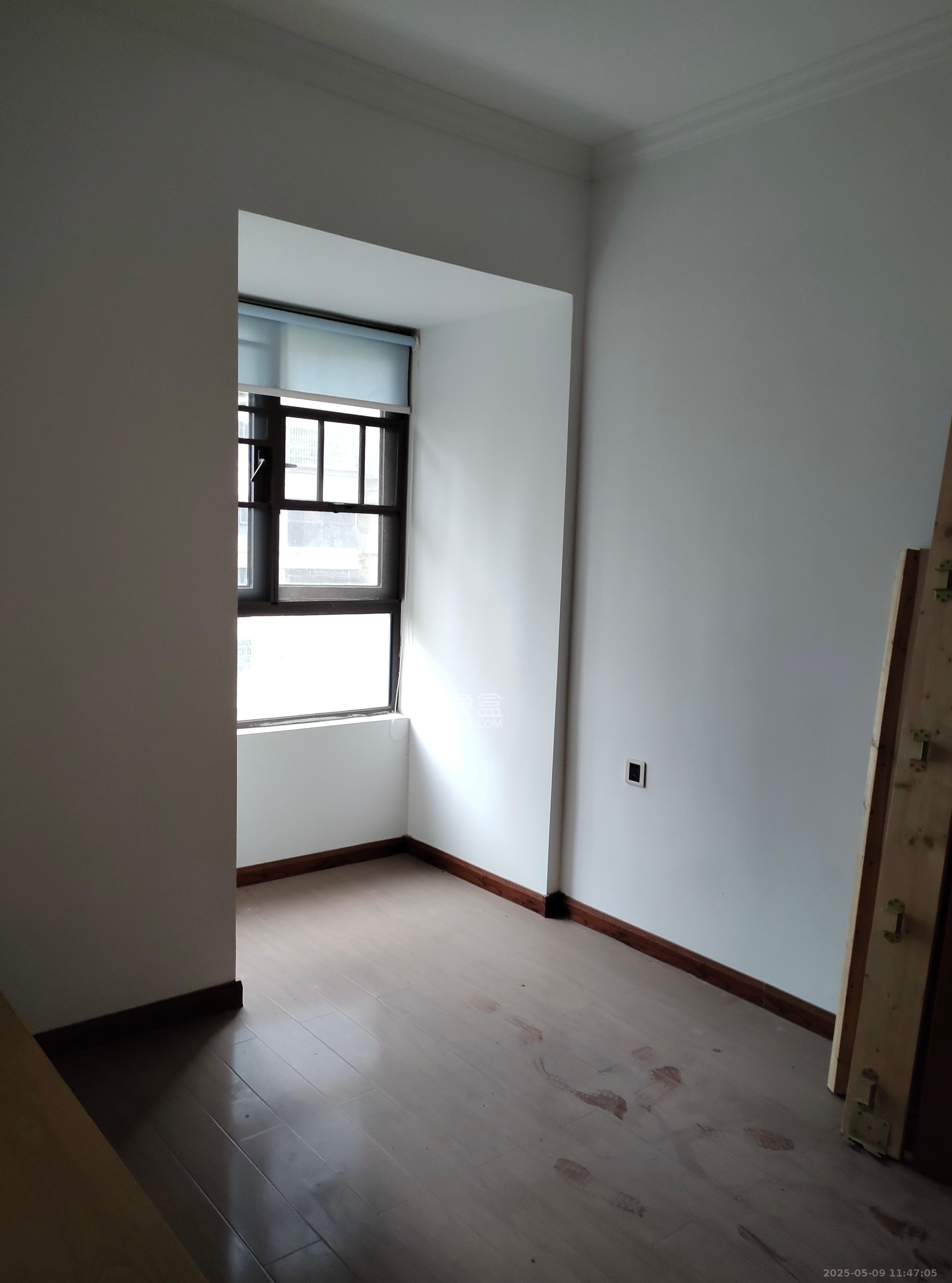 保利麓谷林语F区  4室2厅1卫   3200.00元/月室内图