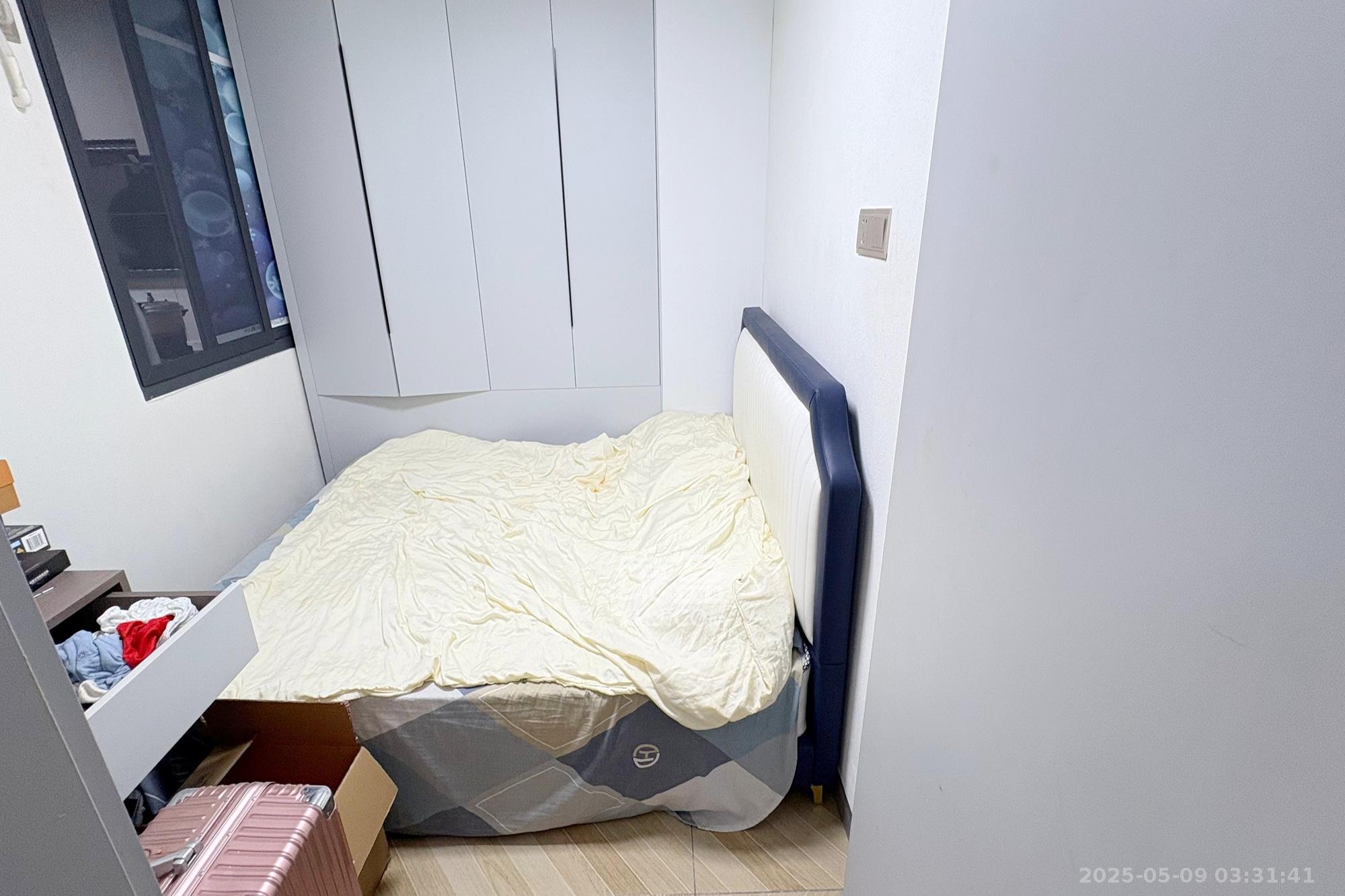 韭菜园嘉苑  2室1厅1卫   87.00万卧室