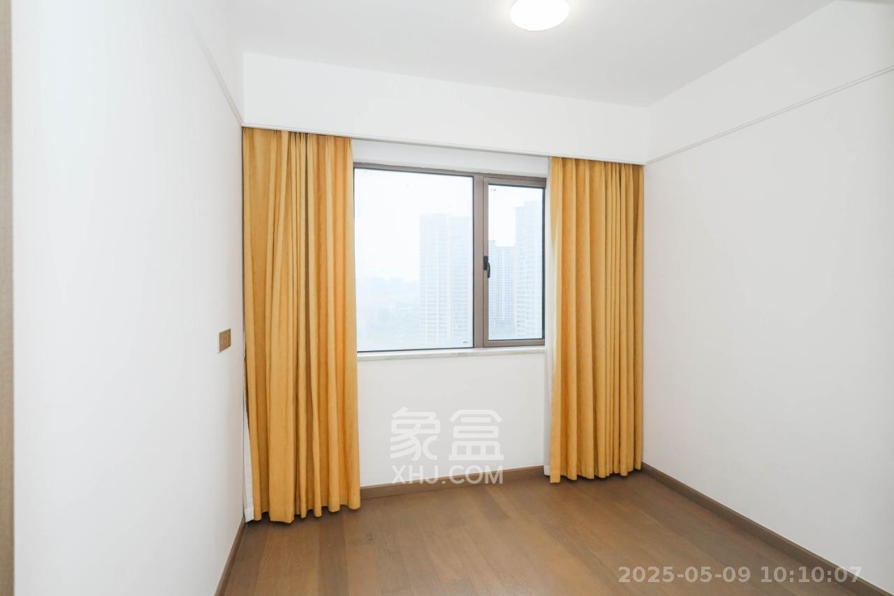 长沙溪山悦  4室2厅2卫   2500.00元/月室内图